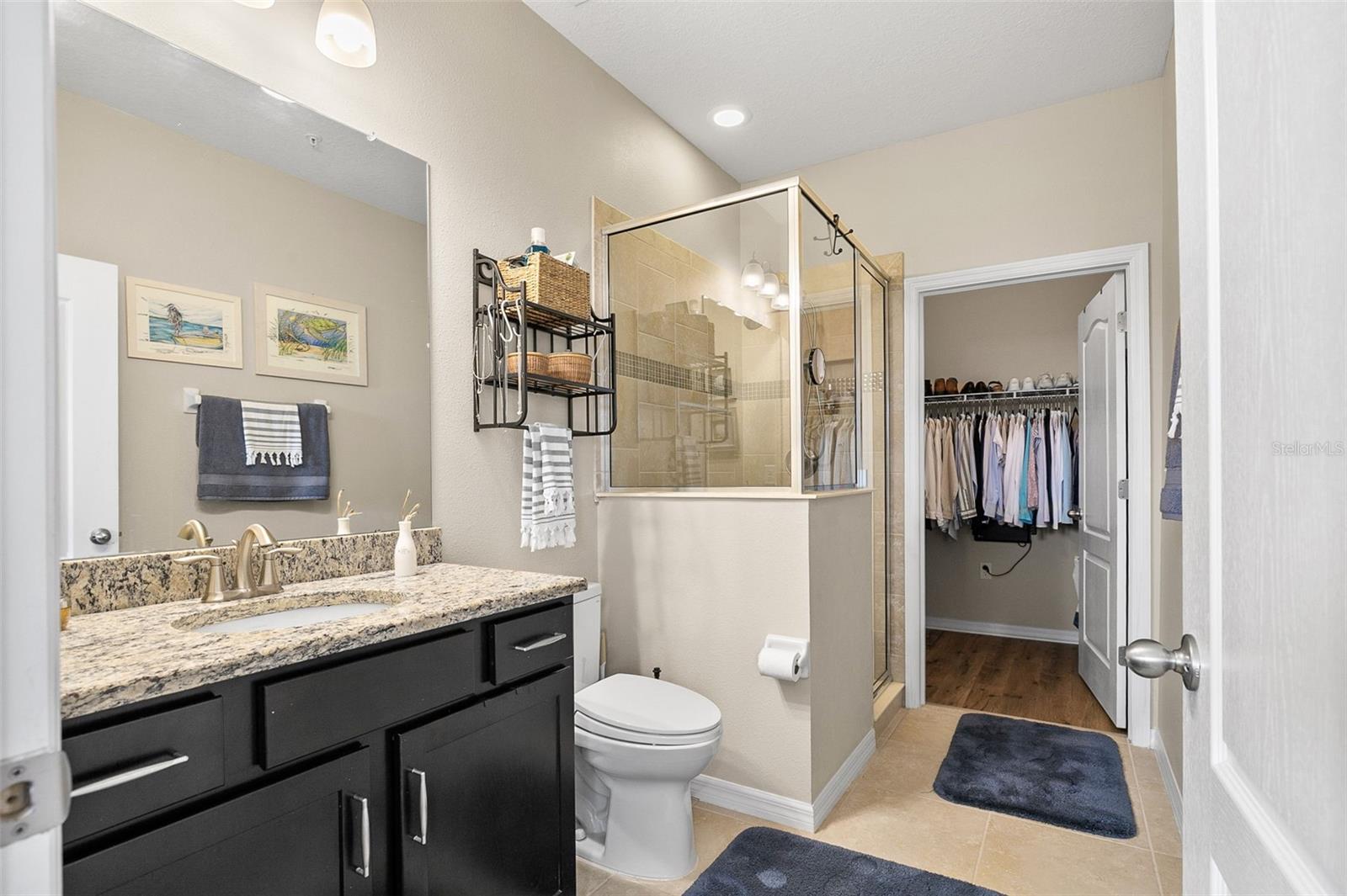 Image 18 of 23 For 8423 Karpeal Drive 1