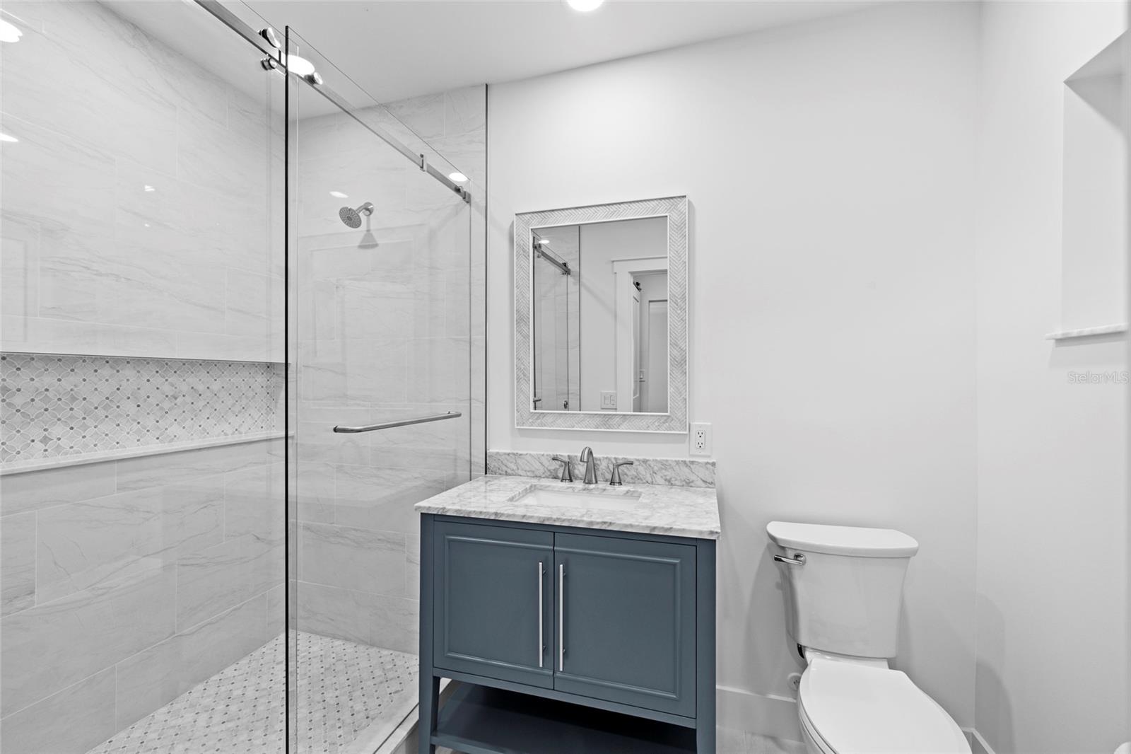 Image 34 of 65 For 860 Snell Isle Boulevard Ne