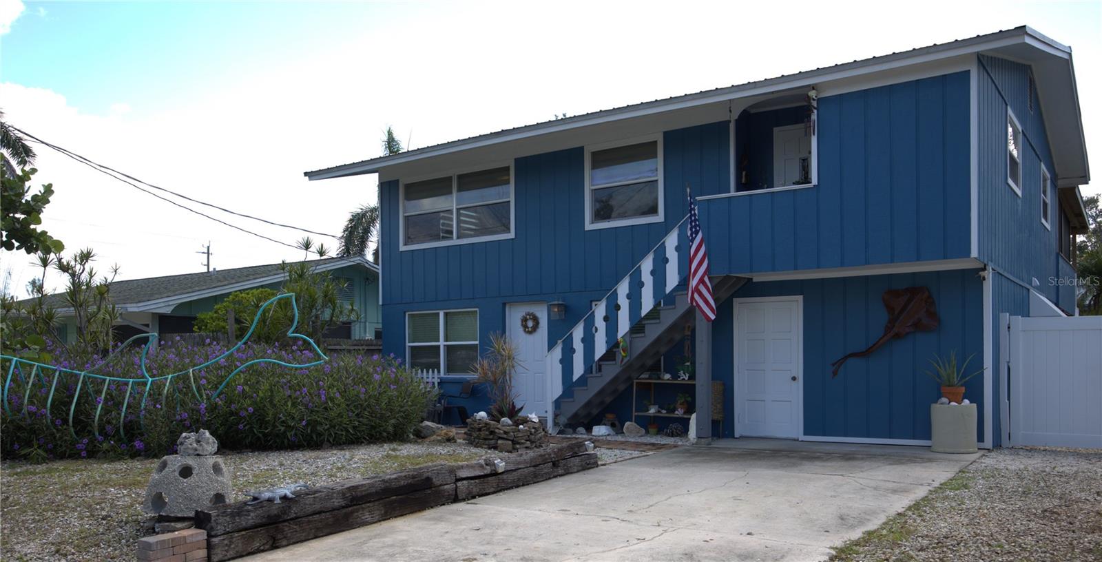 Details for 113 Colonia Lane W, NOKOMIS, FL 34275