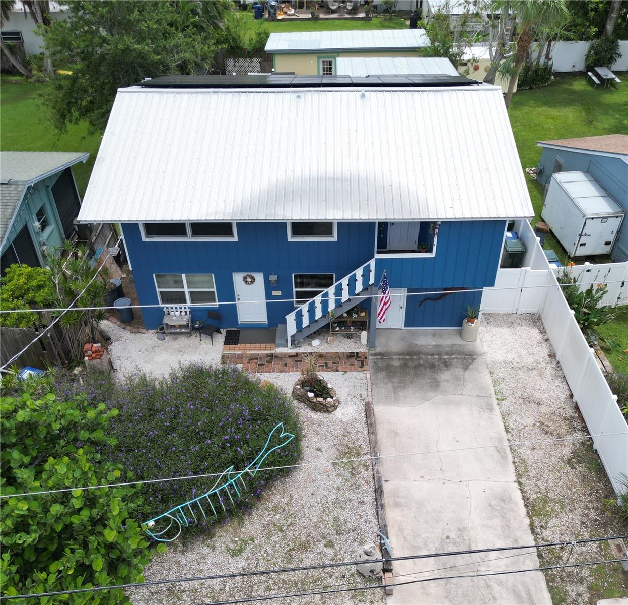 Image 30 of 30 For 113 Colonia Lane W