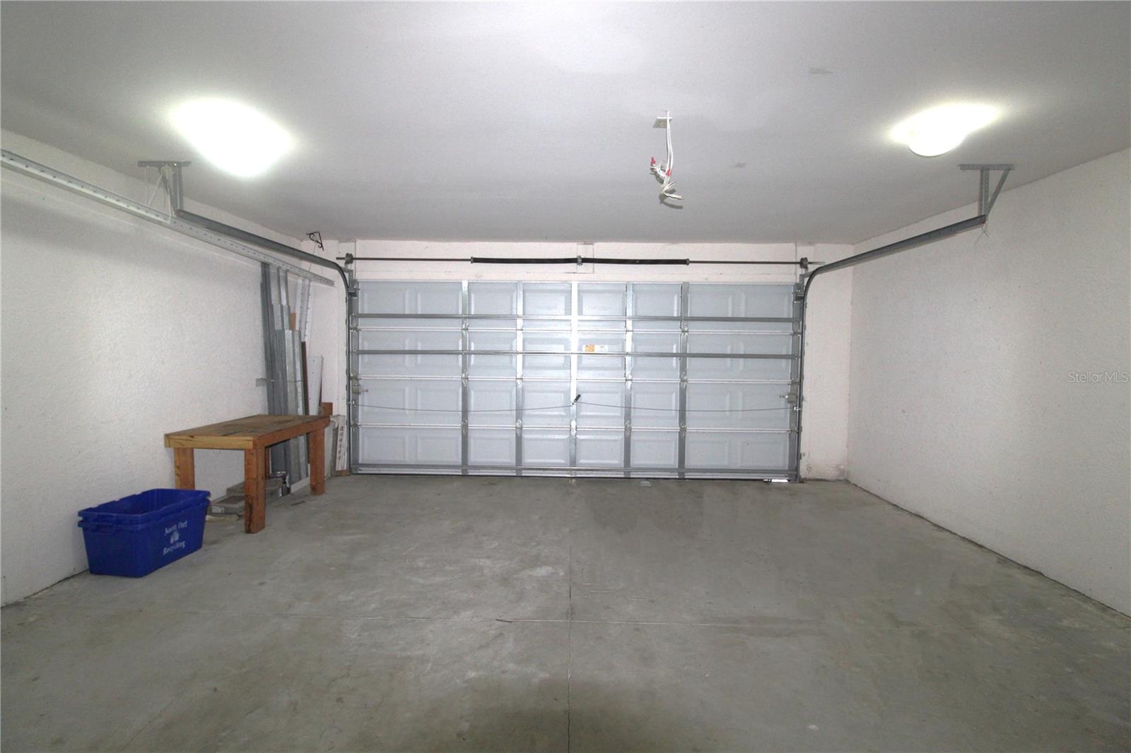 Image 21 of 25 For 1489 Exchange Avenue