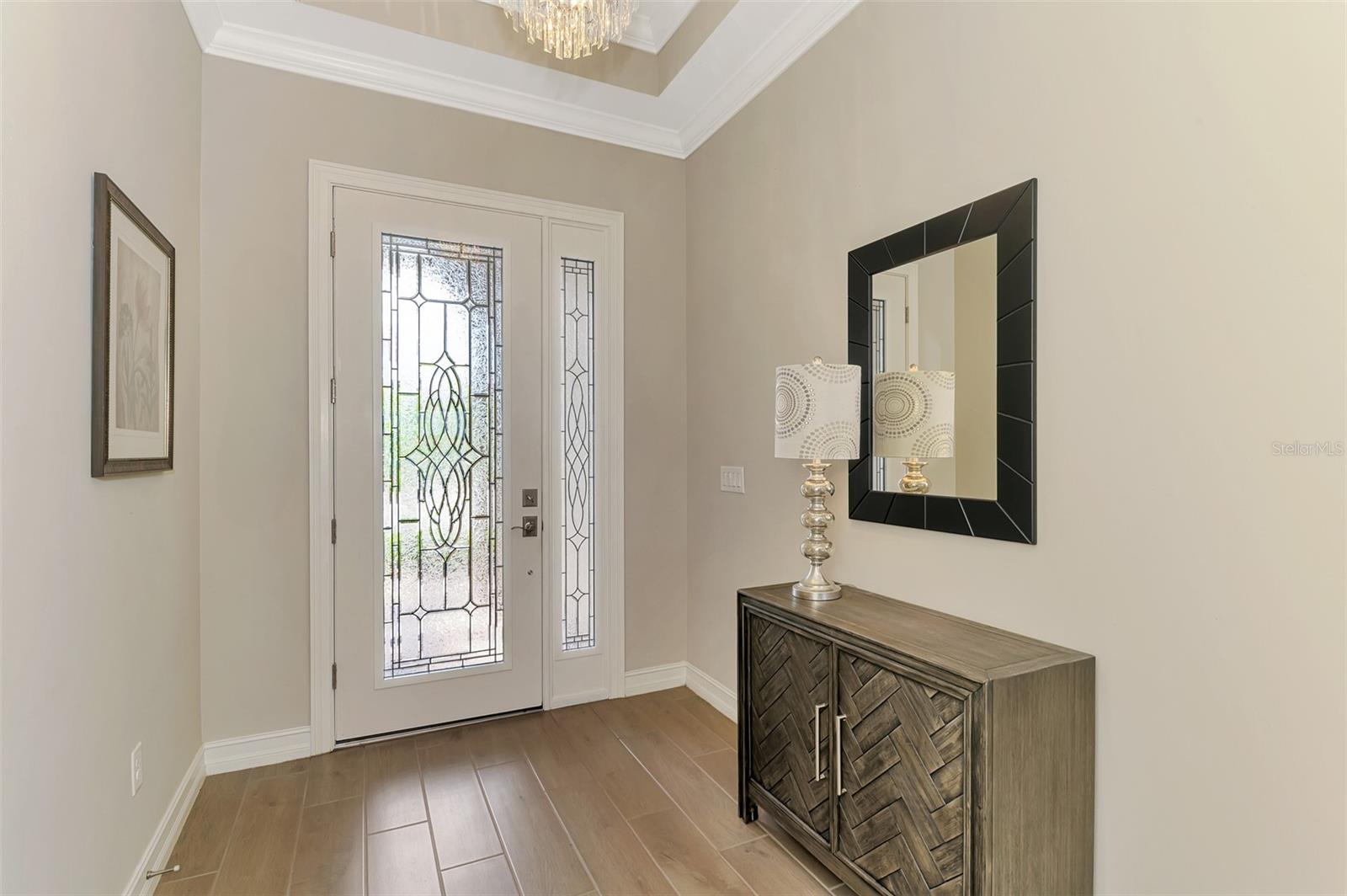 Image 10 of 99 For 259 Toscavilla Boulevard