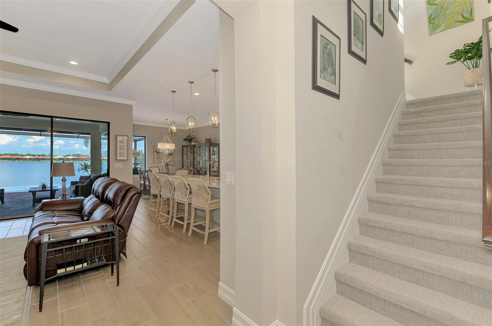 Image 13 of 99 For 259 Toscavilla Boulevard