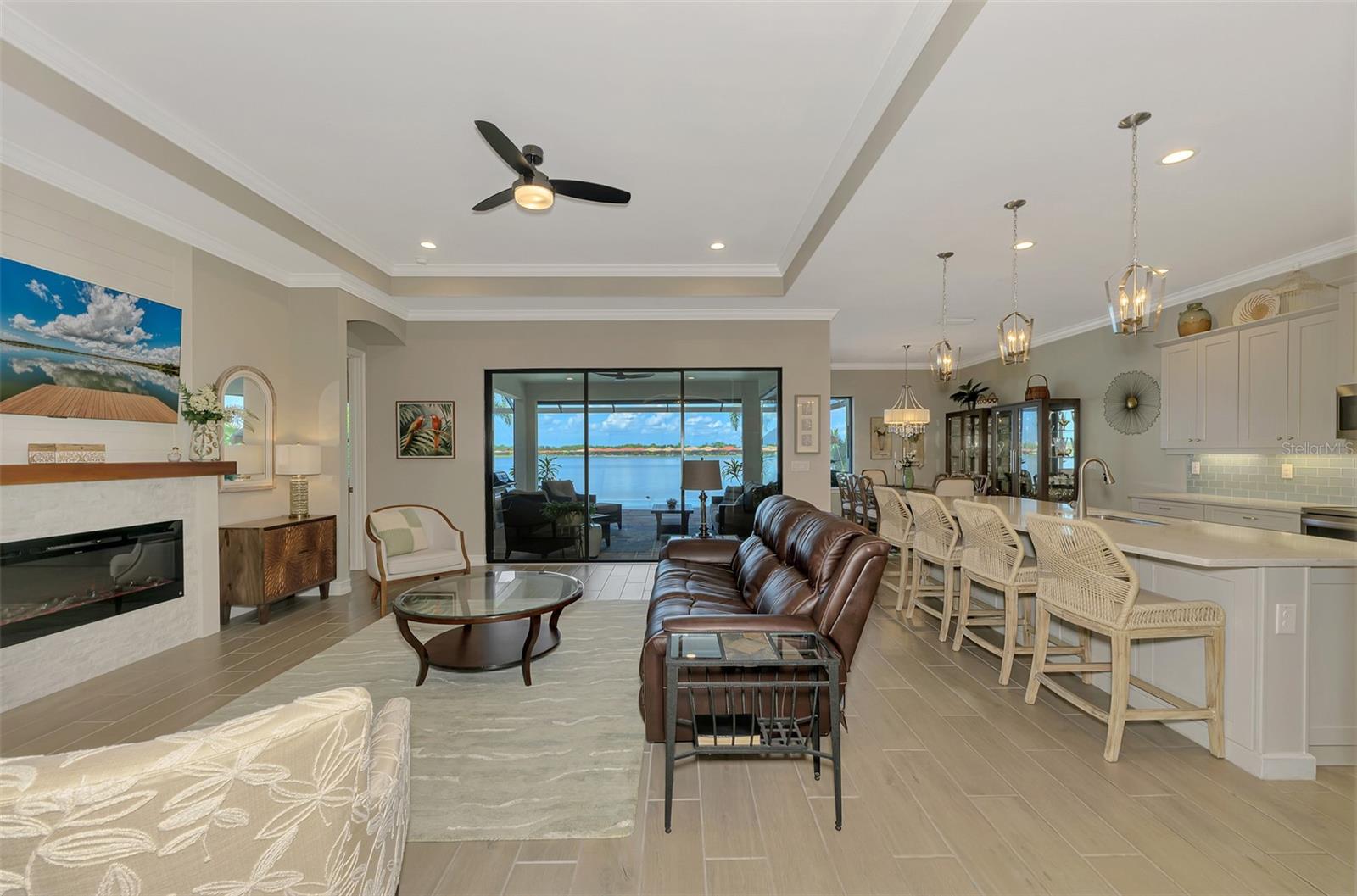 Image 14 of 99 For 259 Toscavilla Boulevard