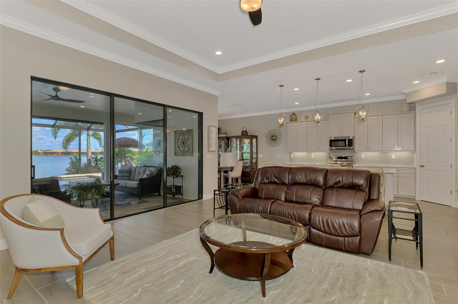 Image 19 of 99 For 259 Toscavilla Boulevard
