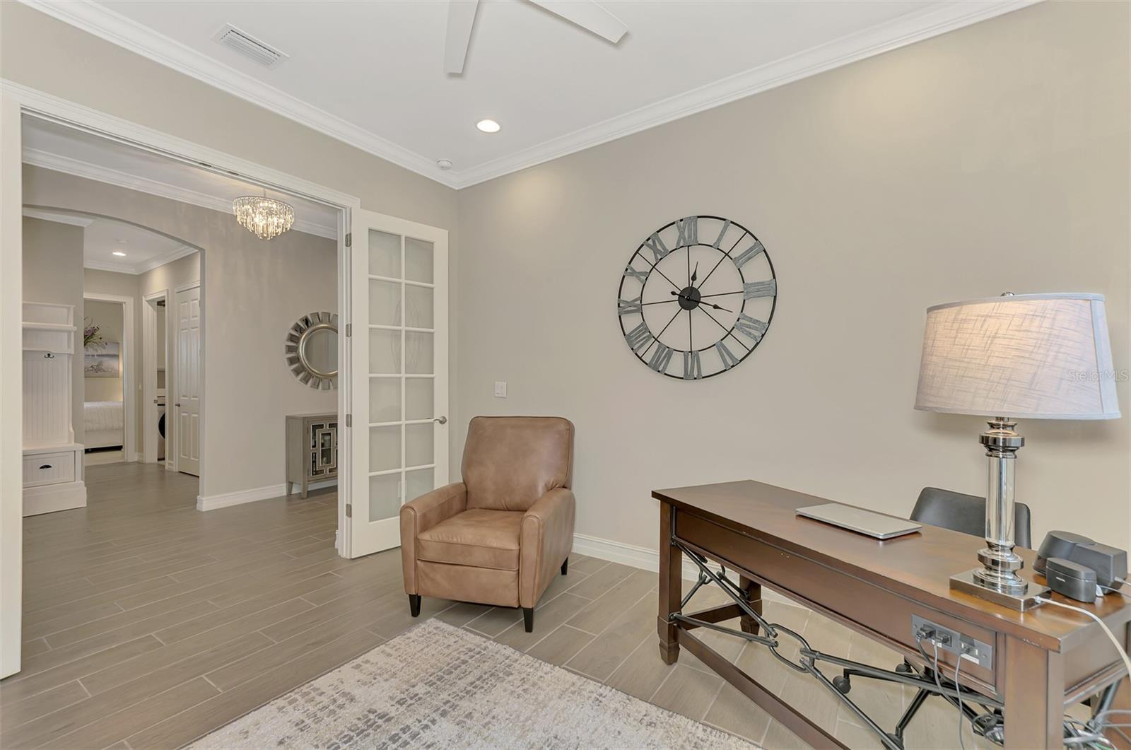 Image 41 of 99 For 259 Toscavilla Boulevard