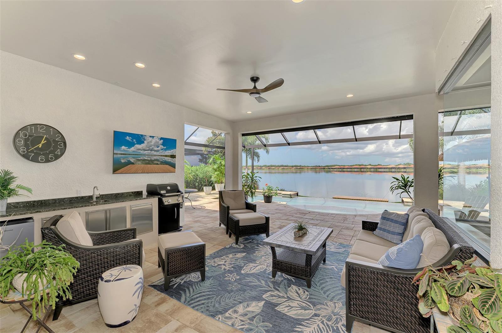 Image 58 of 99 For 259 Toscavilla Boulevard
