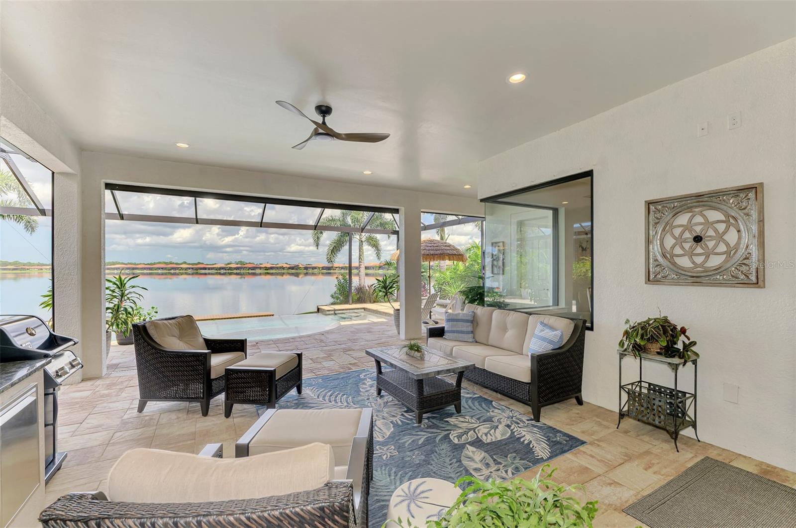 Image 59 of 99 For 259 Toscavilla Boulevard