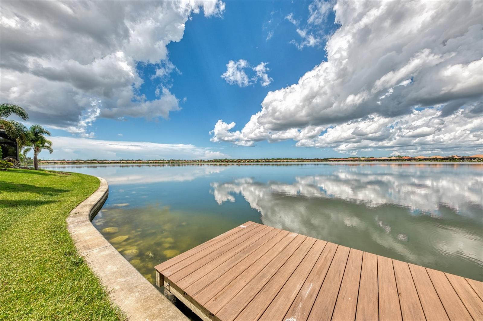 Image 72 of 99 For 259 Toscavilla Boulevard