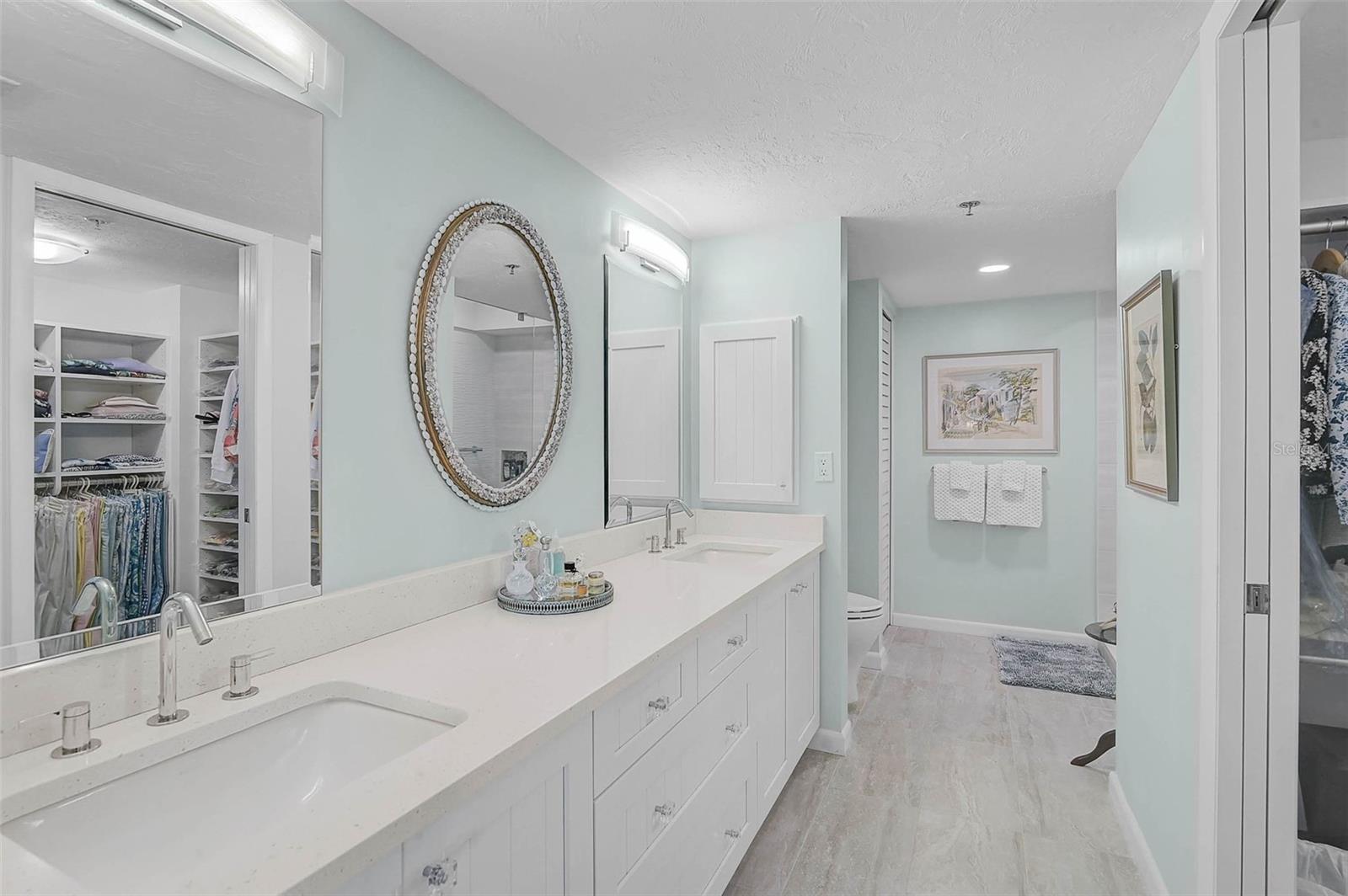 Image 18 of 58 For 888 Blvd Of The Arts  1704