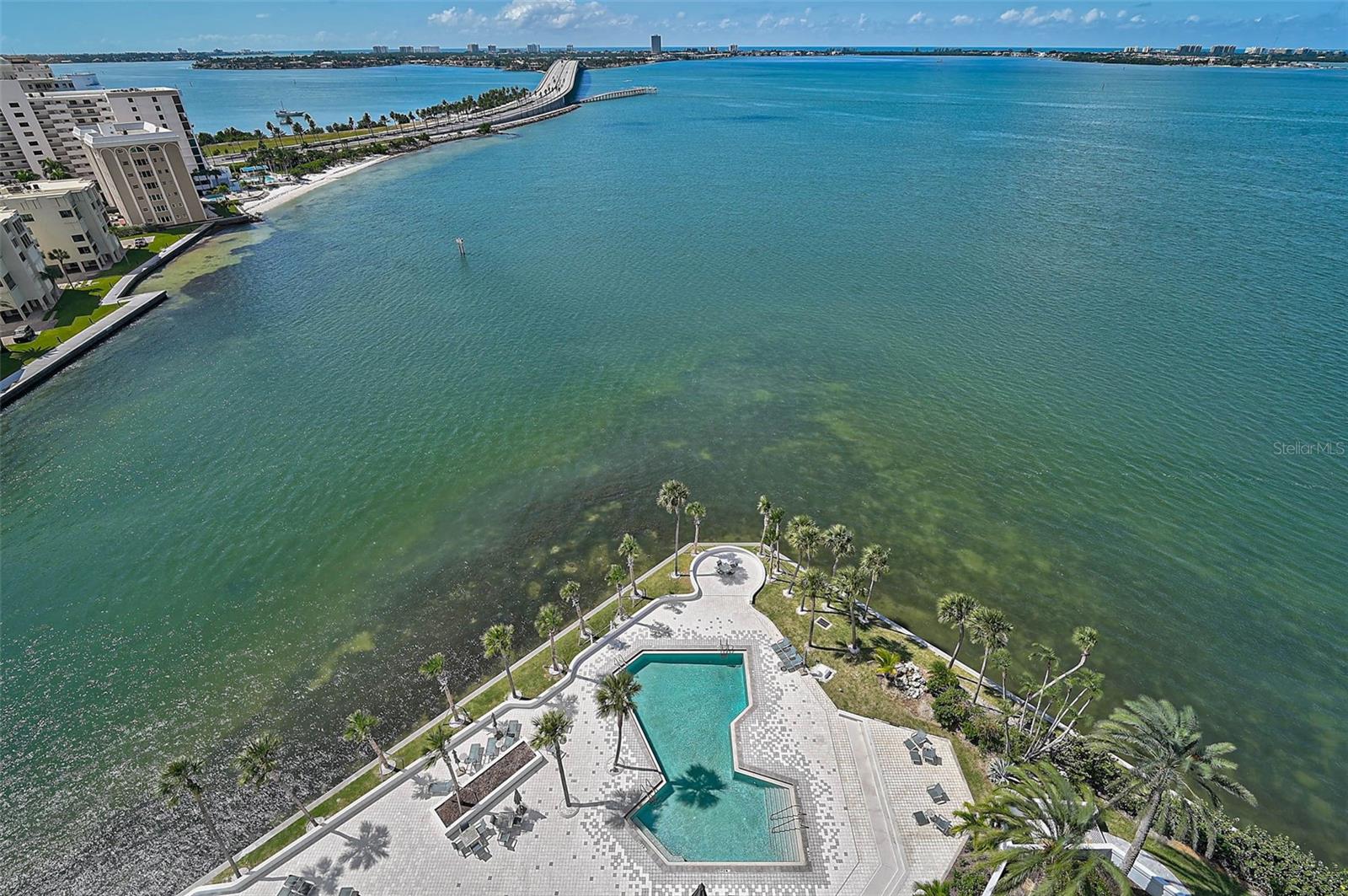 Image 36 of 58 For 888 Blvd Of The Arts  1704