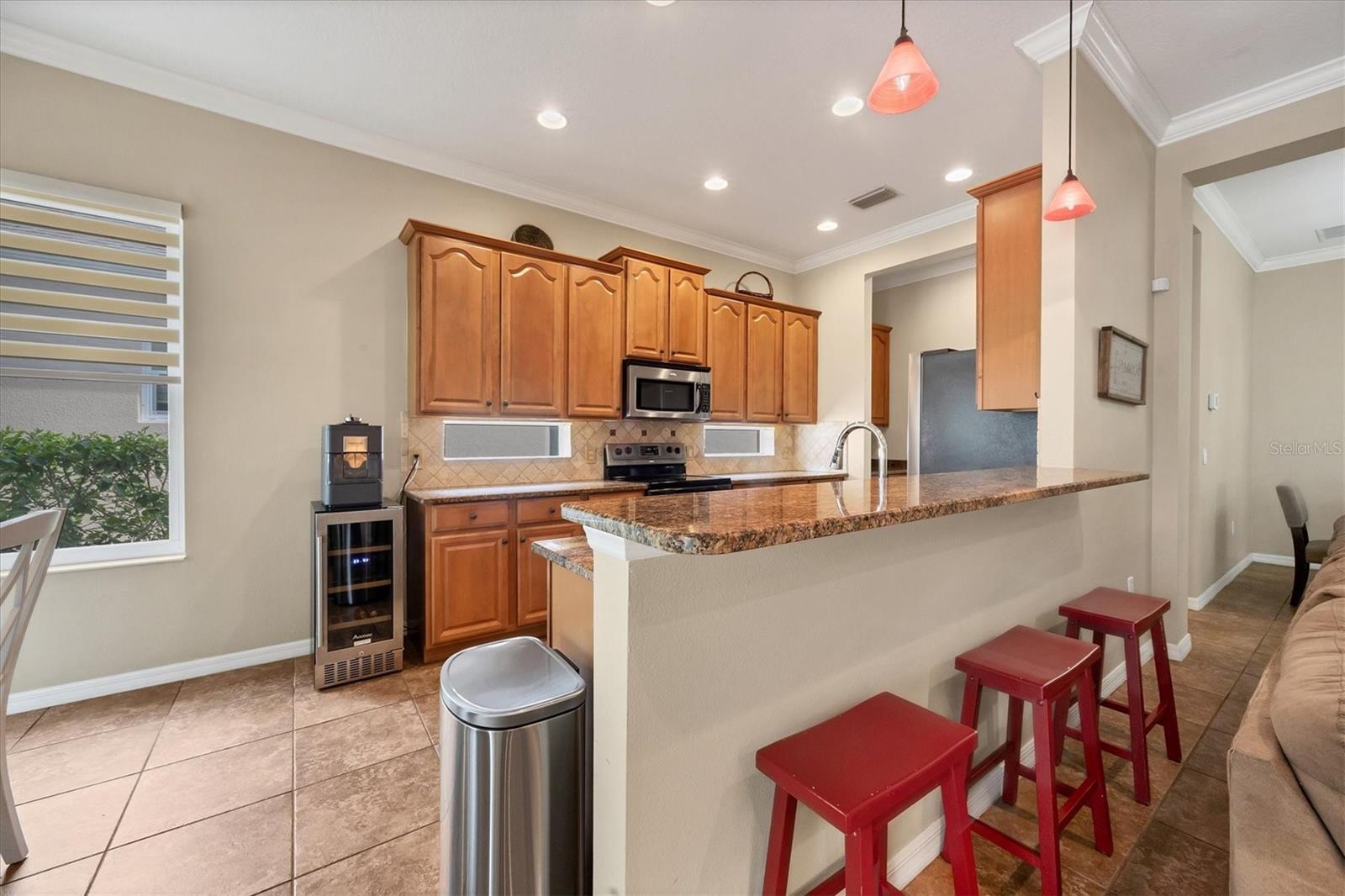 Listing photo id 14 for 3624 Summerwind Circle