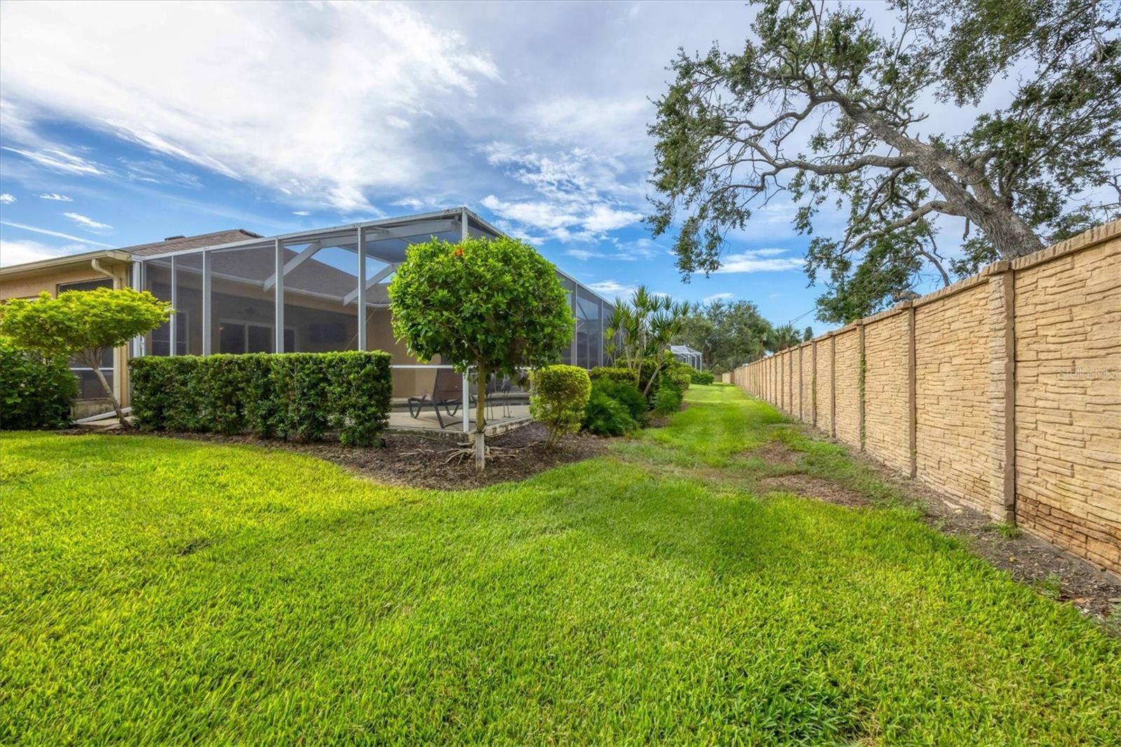 Listing photo id 38 for 3624 Summerwind Circle