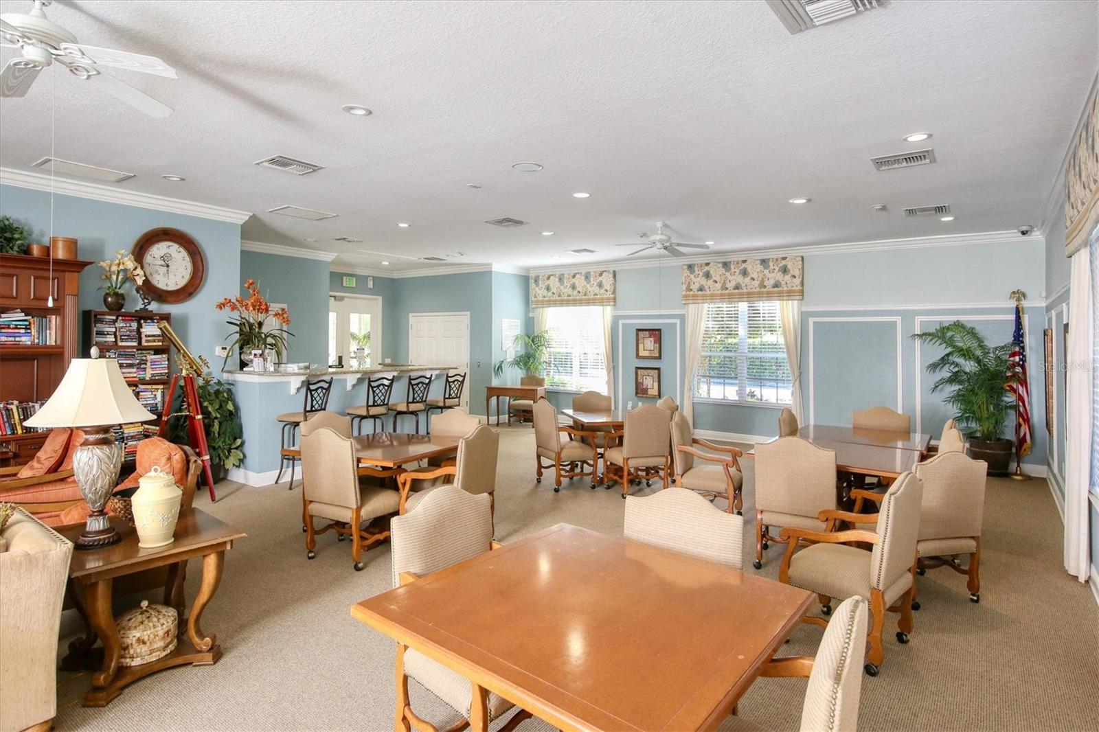 Listing photo id 52 for 3624 Summerwind Circle