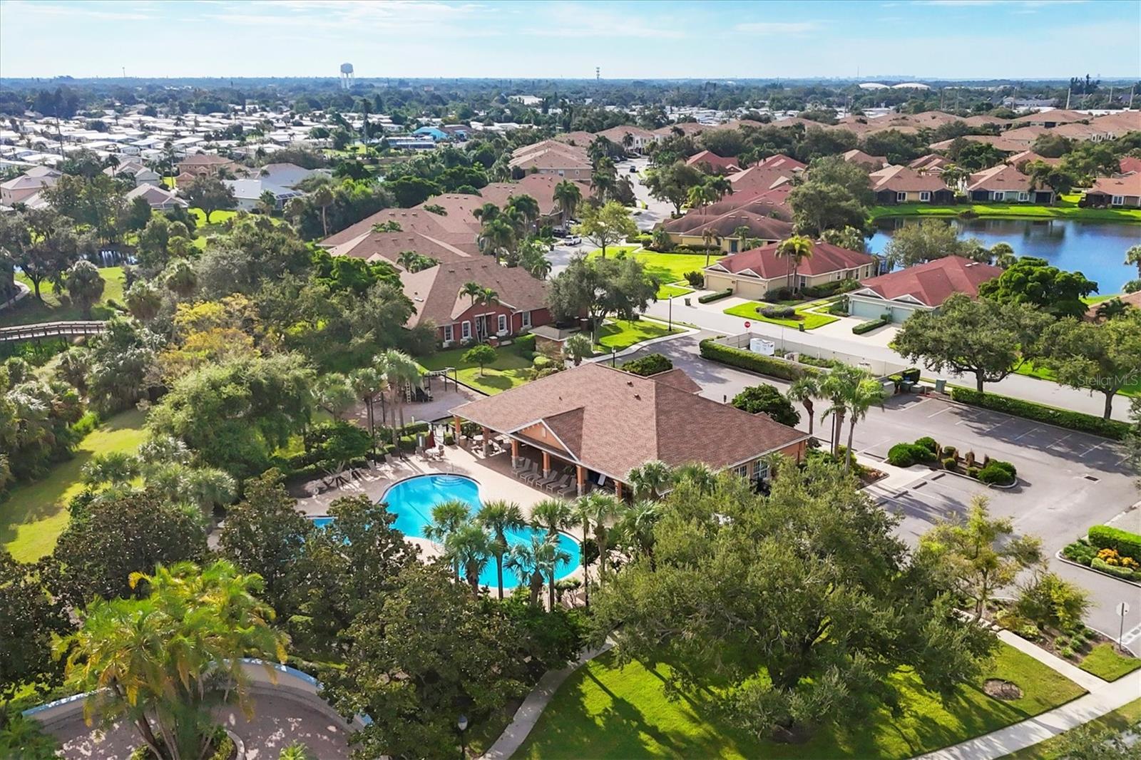 Listing photo id 62 for 3624 Summerwind Circle