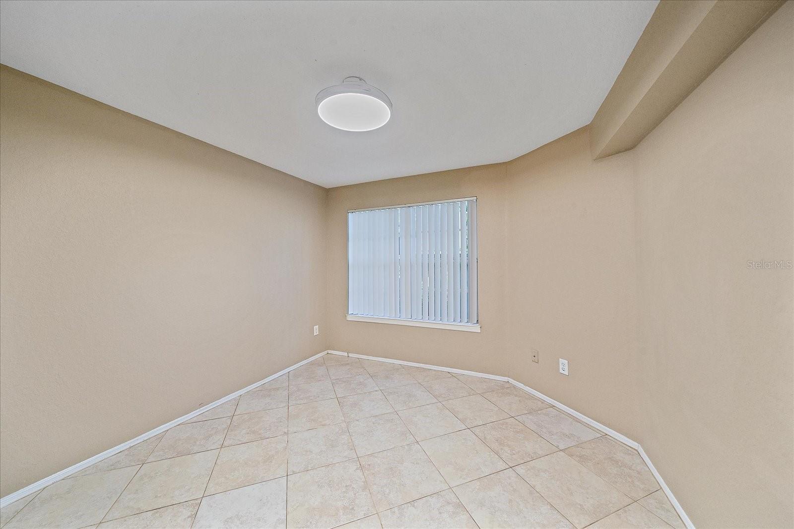 Image 13 of 32 For 850 Tamiami Trail 207