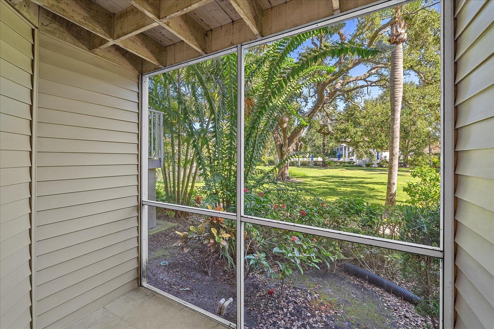 Image 18 of 32 For 850 Tamiami Trail 207