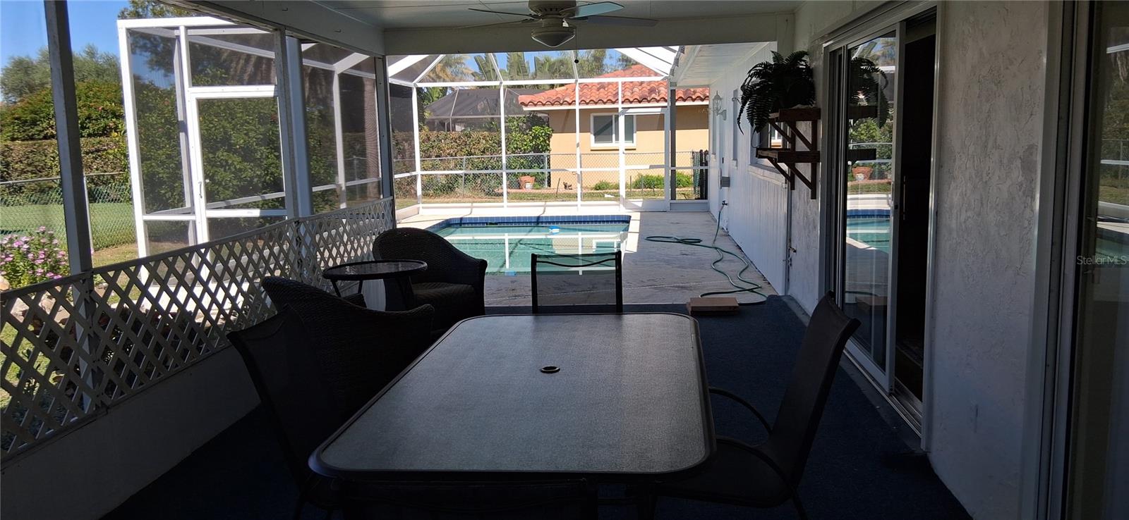 Image 26 of 32 For 441 Rubens Drive E