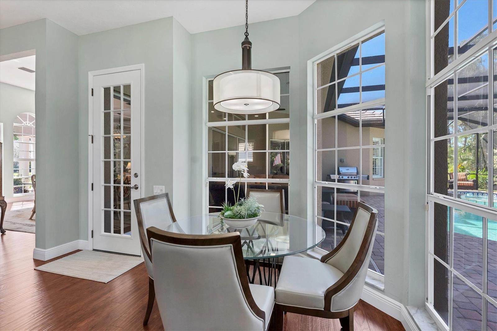 Image 27 of 62 For 8214 Regents Court