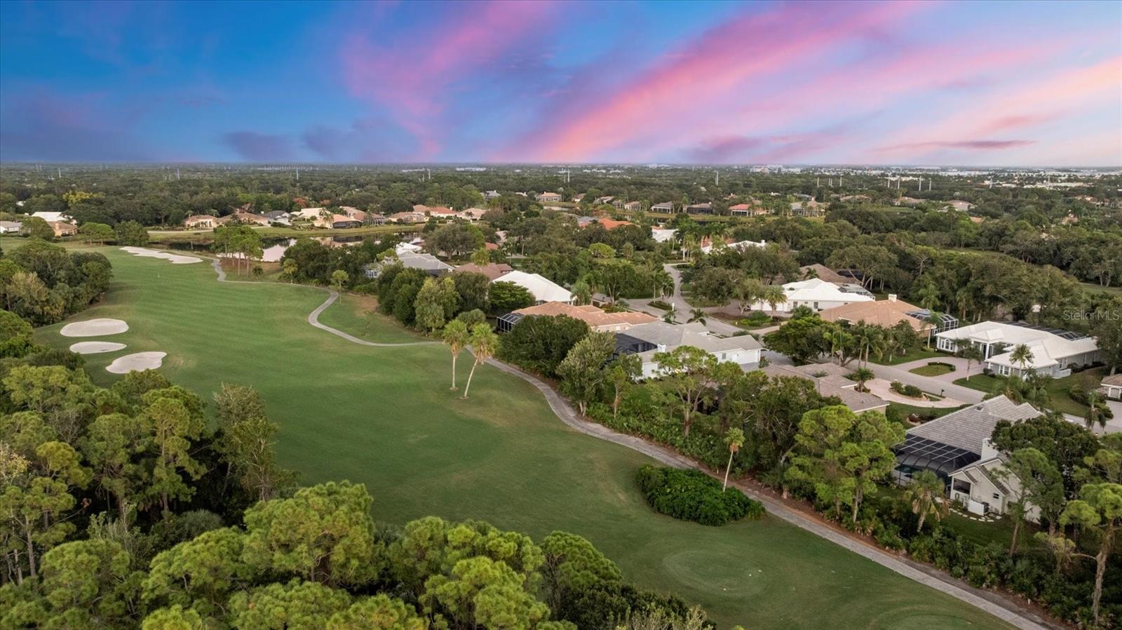 Image 3 of 62 For 8214 Regents Court