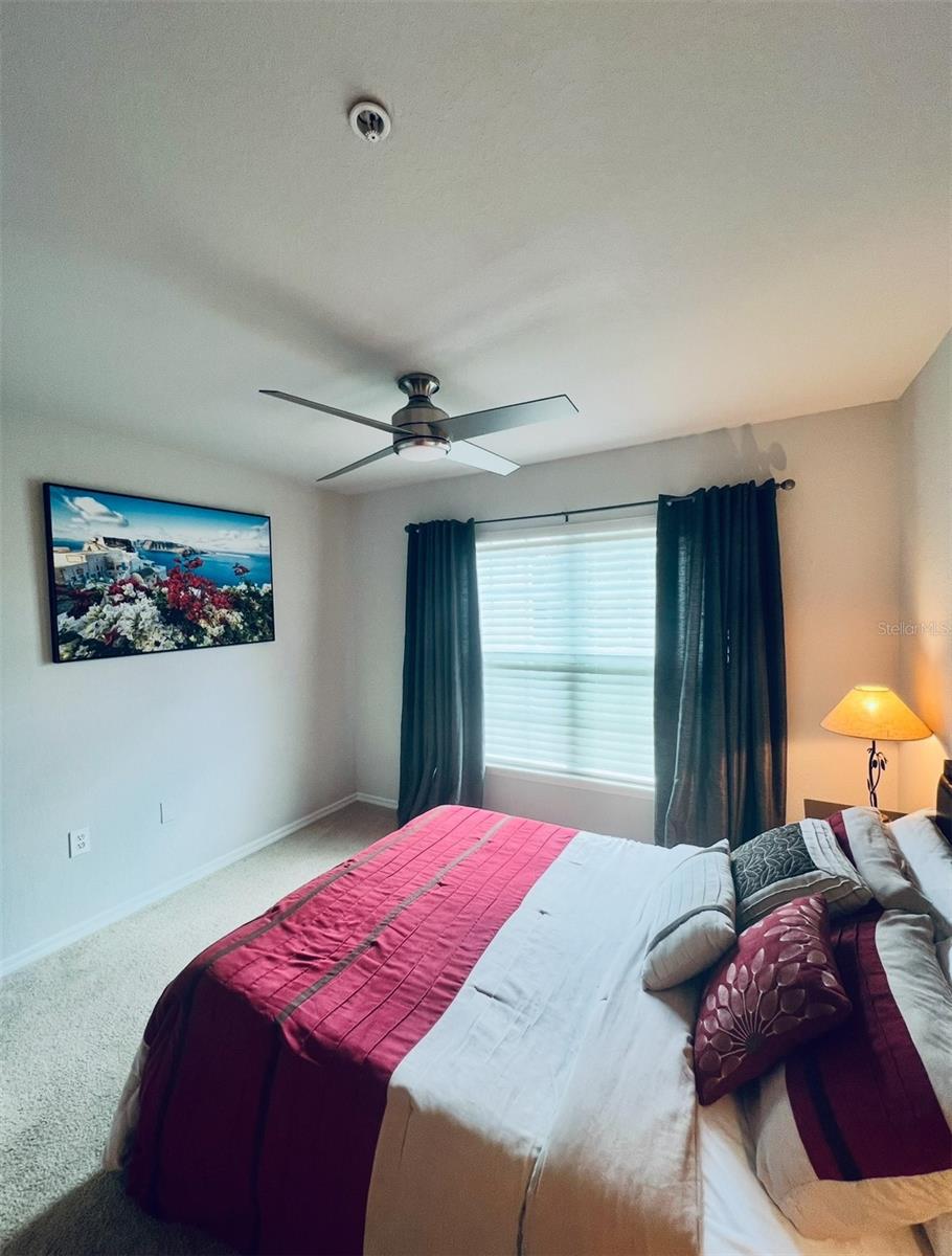 Image 8 of 18 For 5571 Rosehill  205