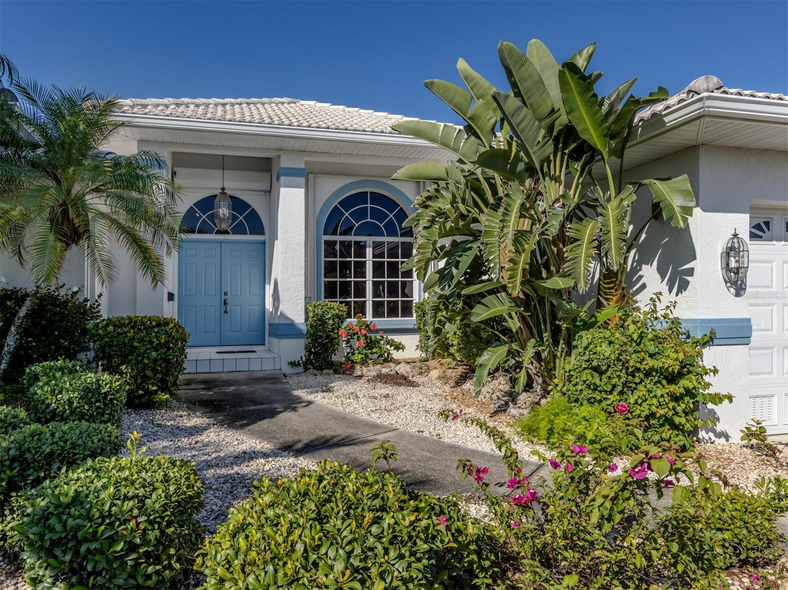 Image 3 of 57 For 155 Crescent Drive