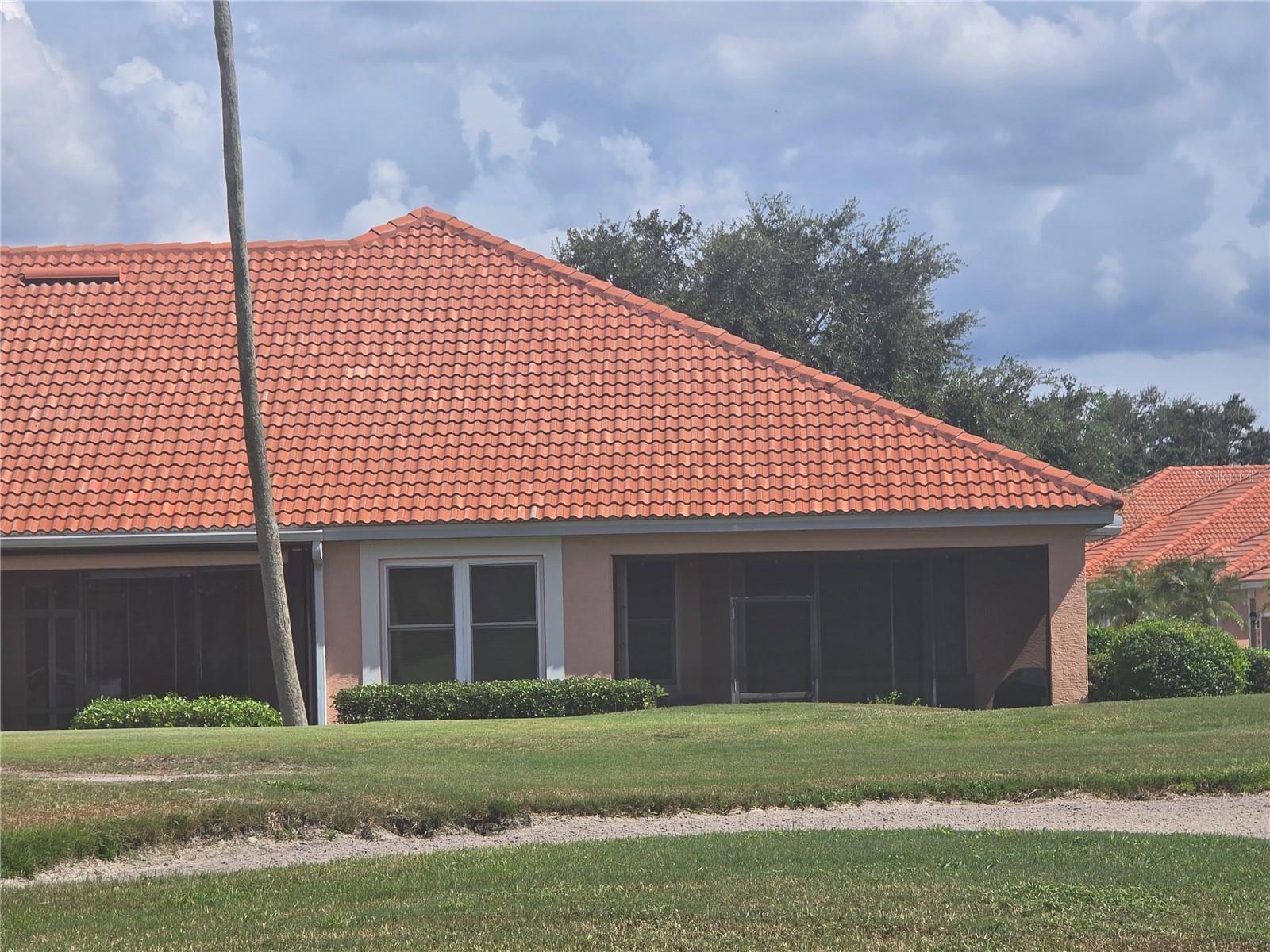 Image 2 of 32 For 9007 Vista Verde Drive