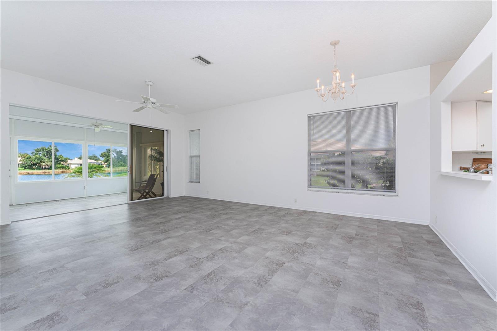 Image 13 of 77 For 6730 Greenview Lane