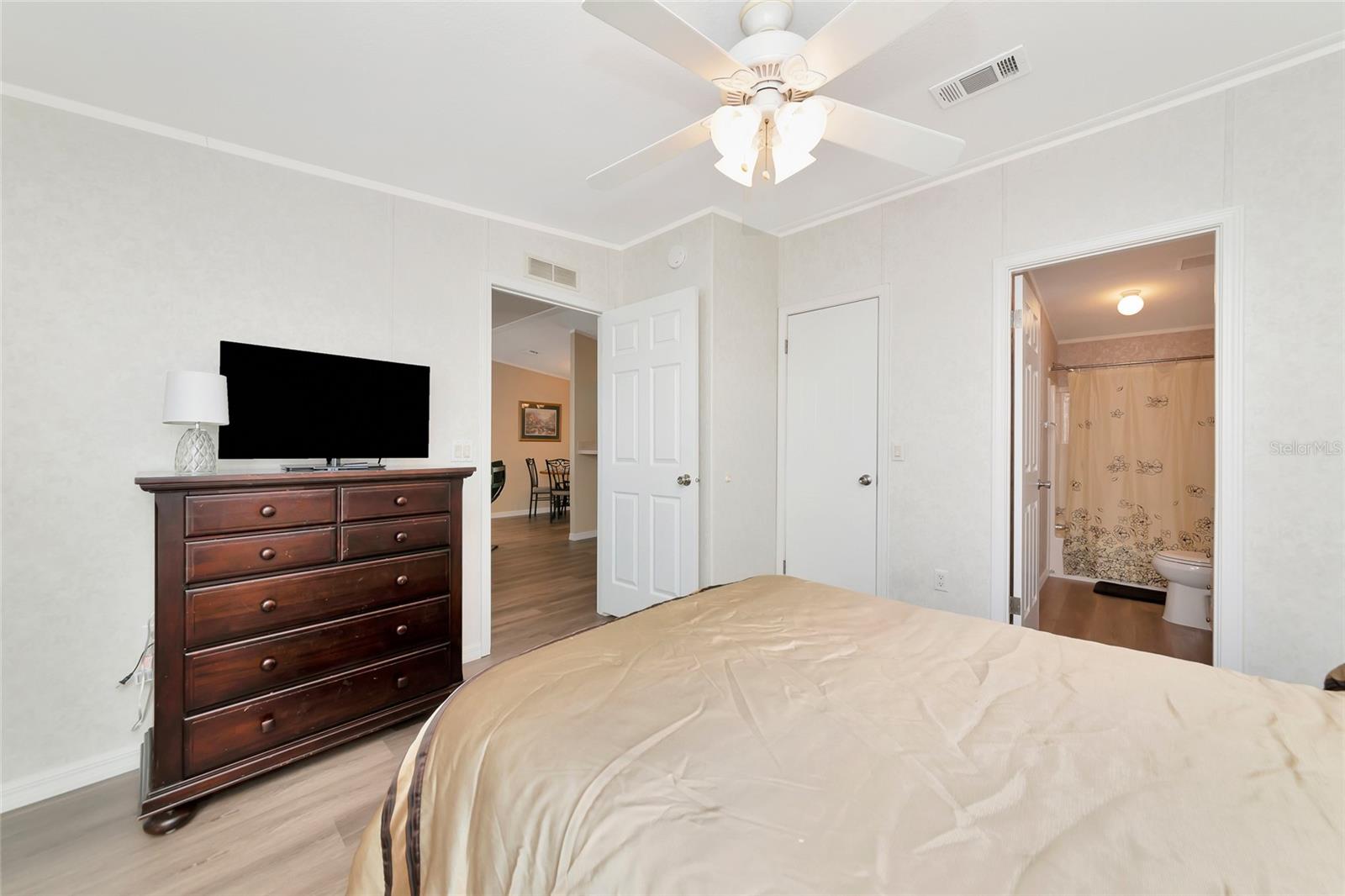 Image 17 of 37 For 3308 Anastasia Place