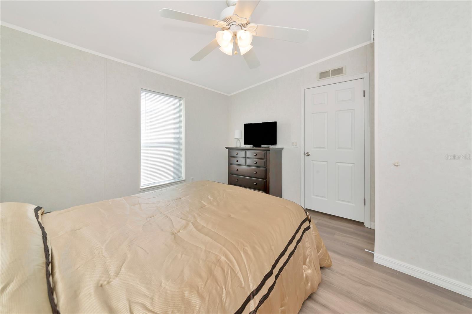 Image 18 of 37 For 3308 Anastasia Place
