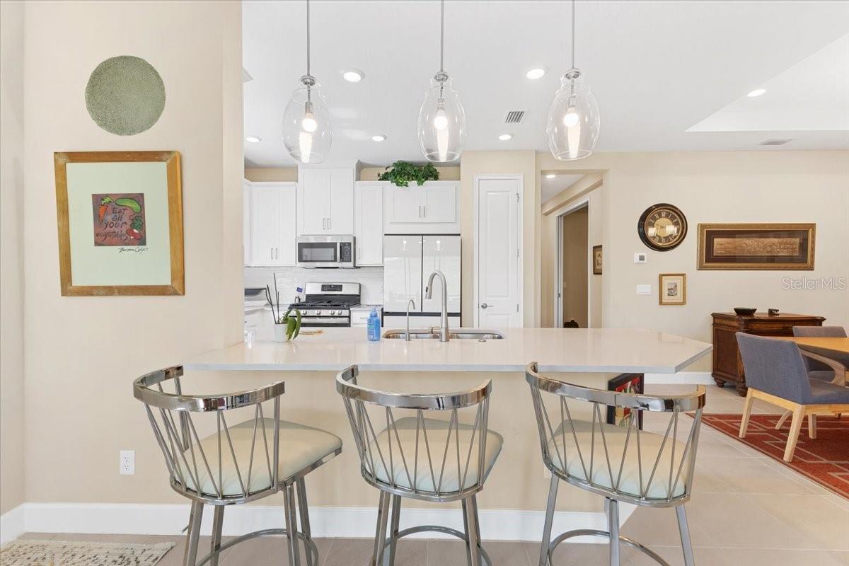 Image 5 of 16 For 6236 Grandview Hill Court