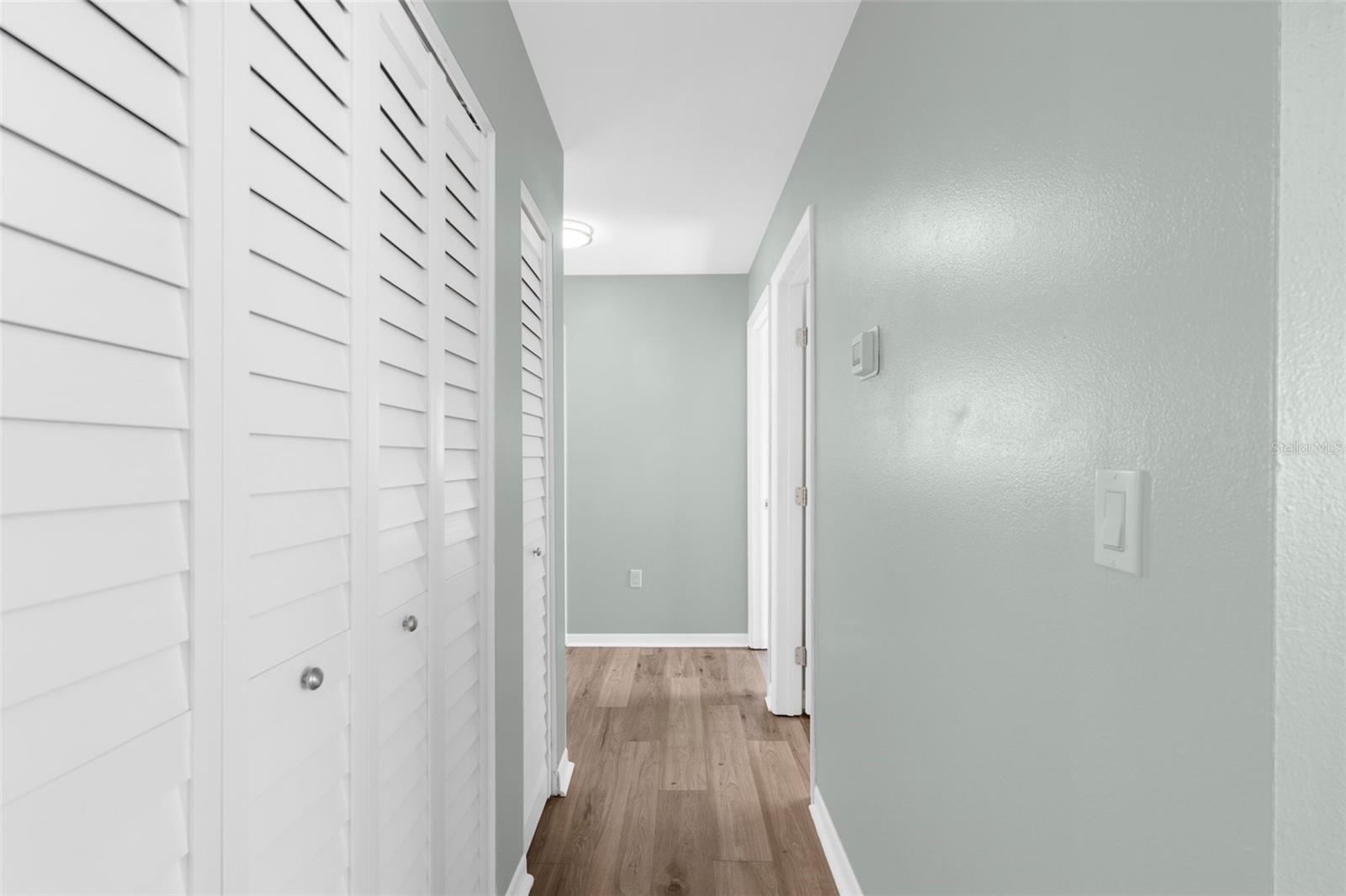 Image 13 of 33 For 913 64th Street W