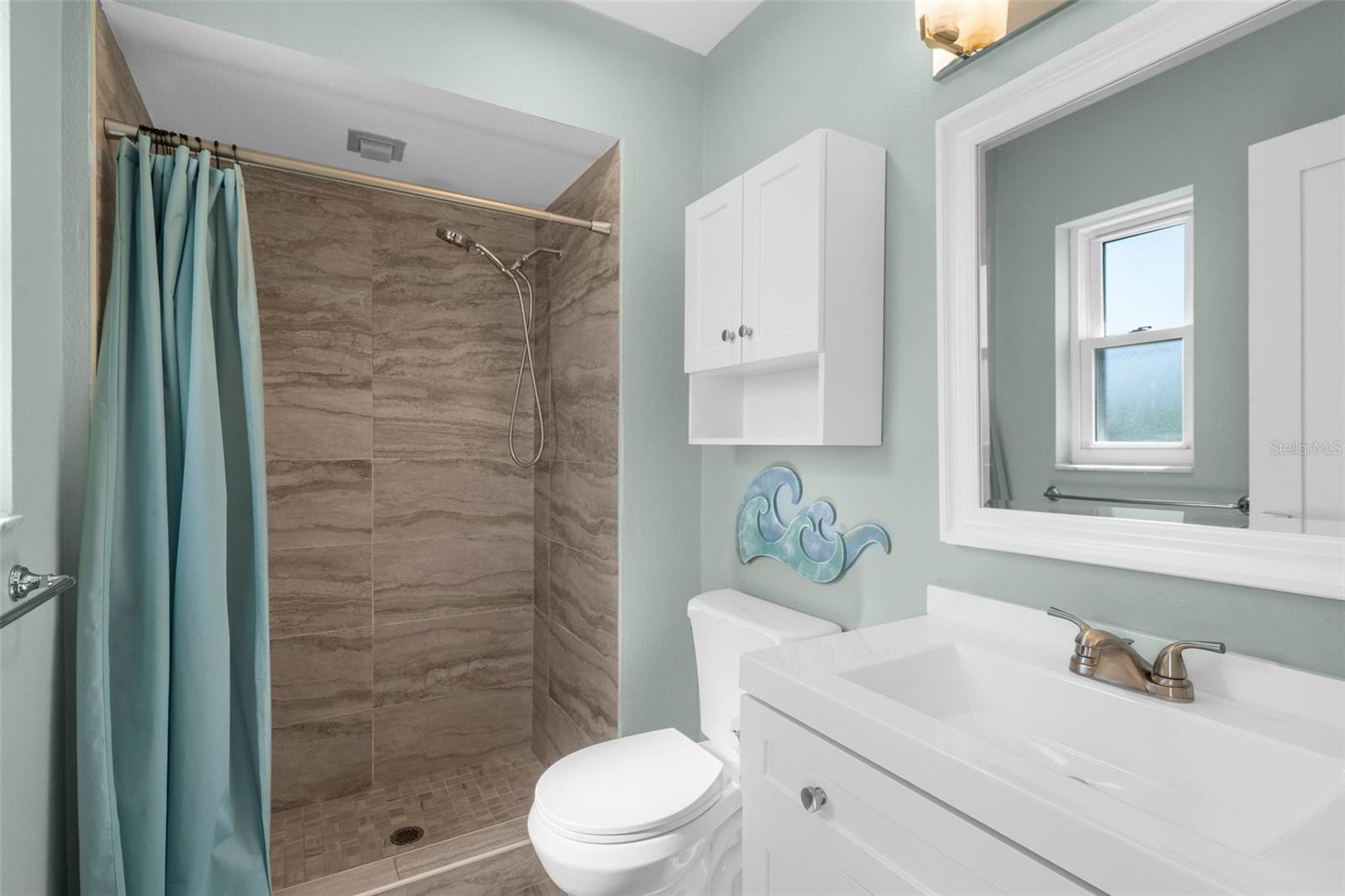 Image 17 of 33 For 913 64th Street W