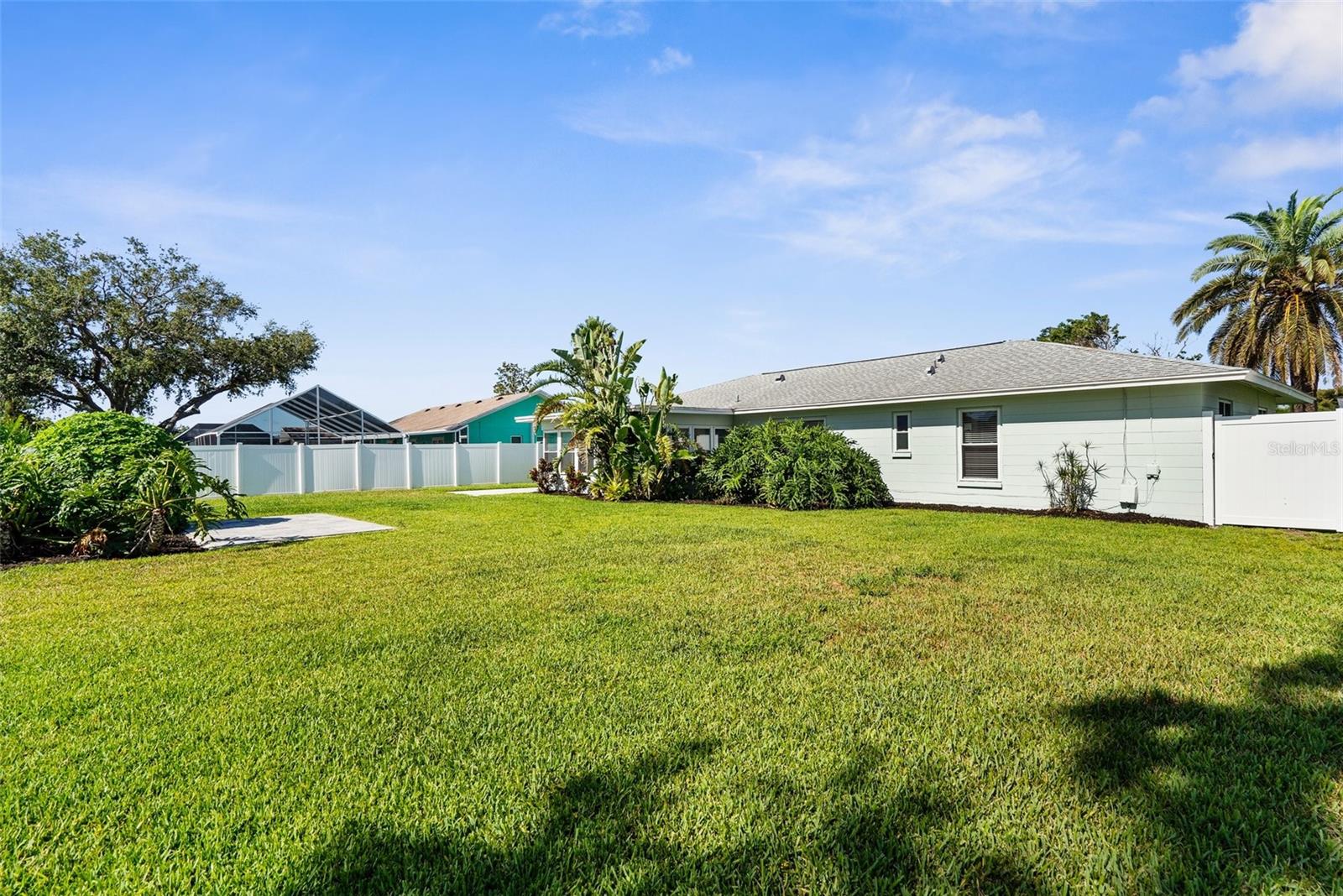 Image 29 of 33 For 913 64th Street W
