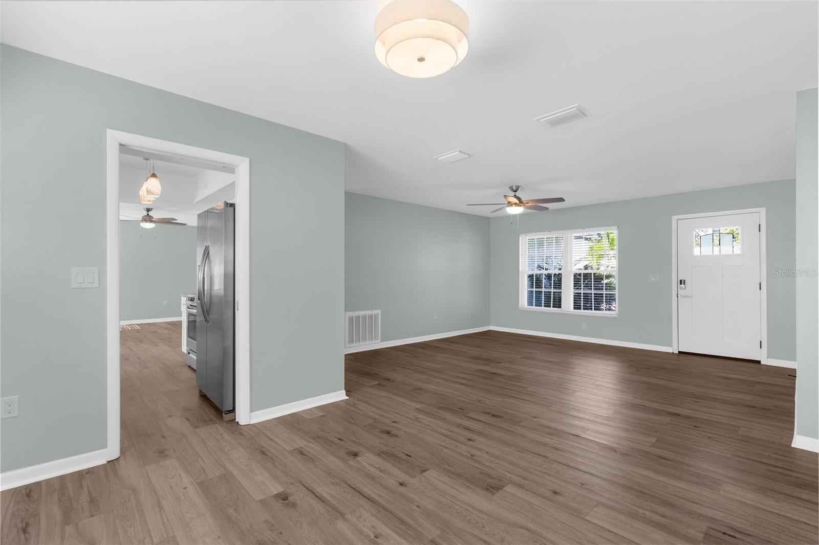 Image 9 of 33 For 913 64th Street W