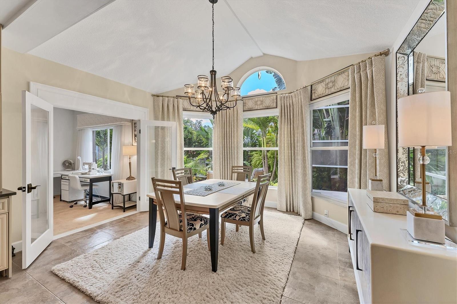 Image 13 of 44 For 6102 Sonesta Court