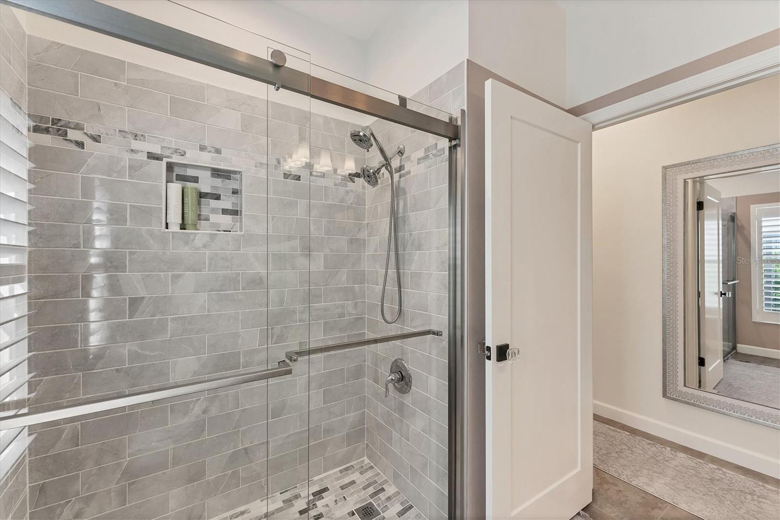 Image 27 of 44 For 6102 Sonesta Court