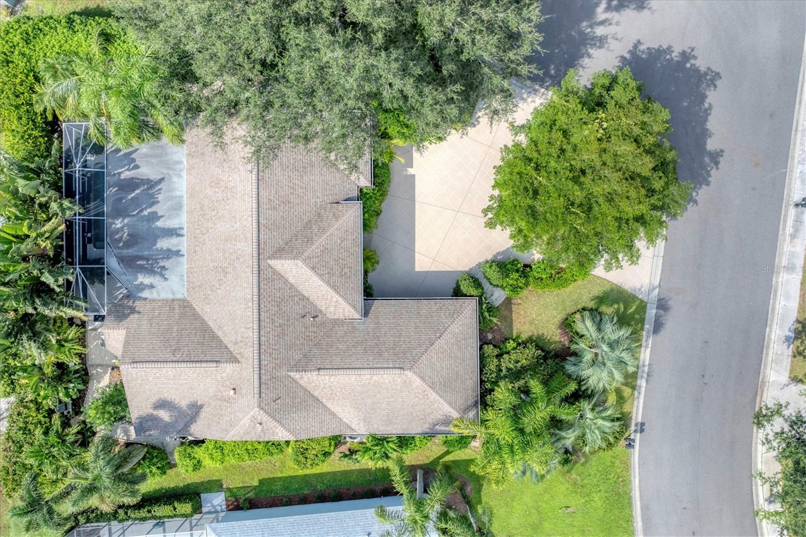 Image 39 of 44 For 6102 Sonesta Court
