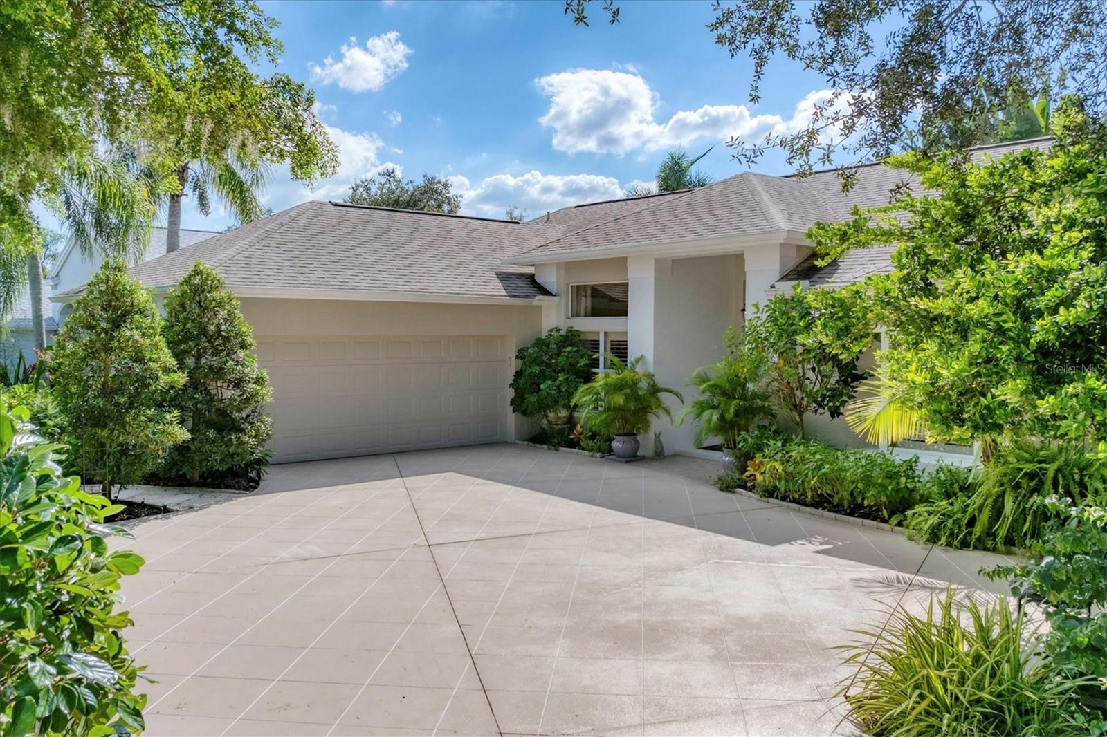 Image 43 of 44 For 6102 Sonesta Court