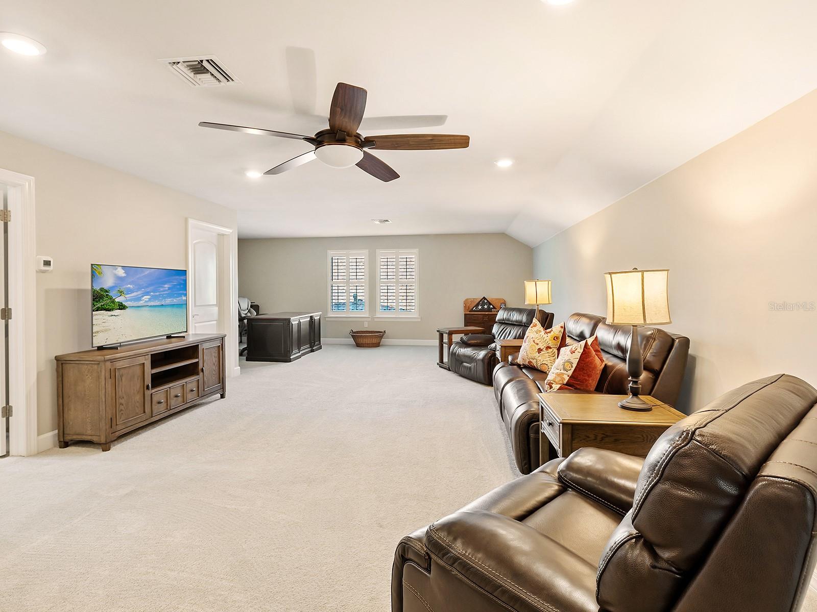 Image 40 of 84 For 7884 Grande Shores Drive