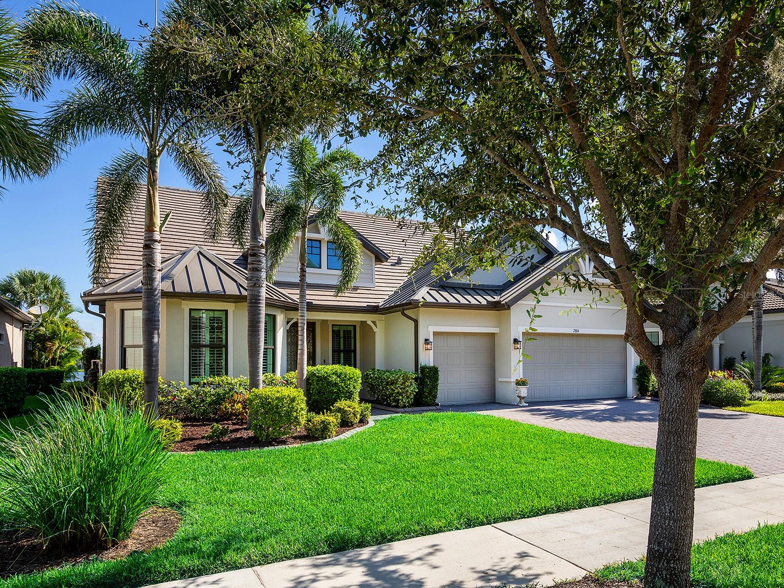 Image 68 of 84 For 7884 Grande Shores Drive