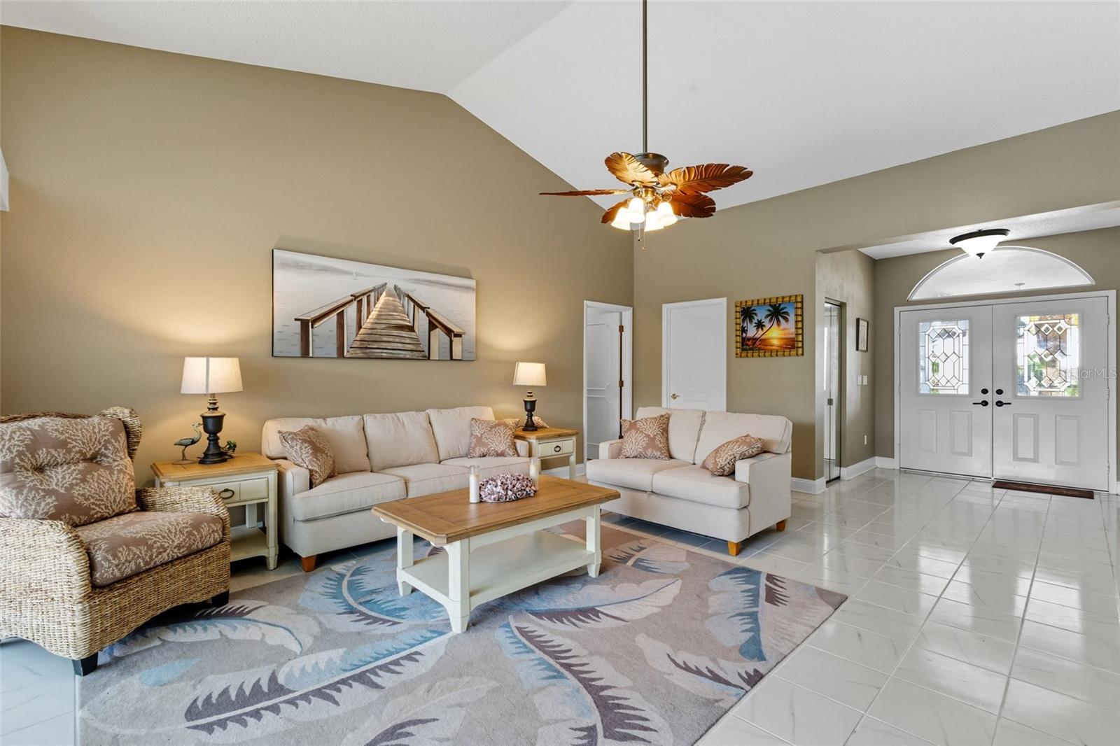 Image 11 of 51 For 1602 Southbay Drive