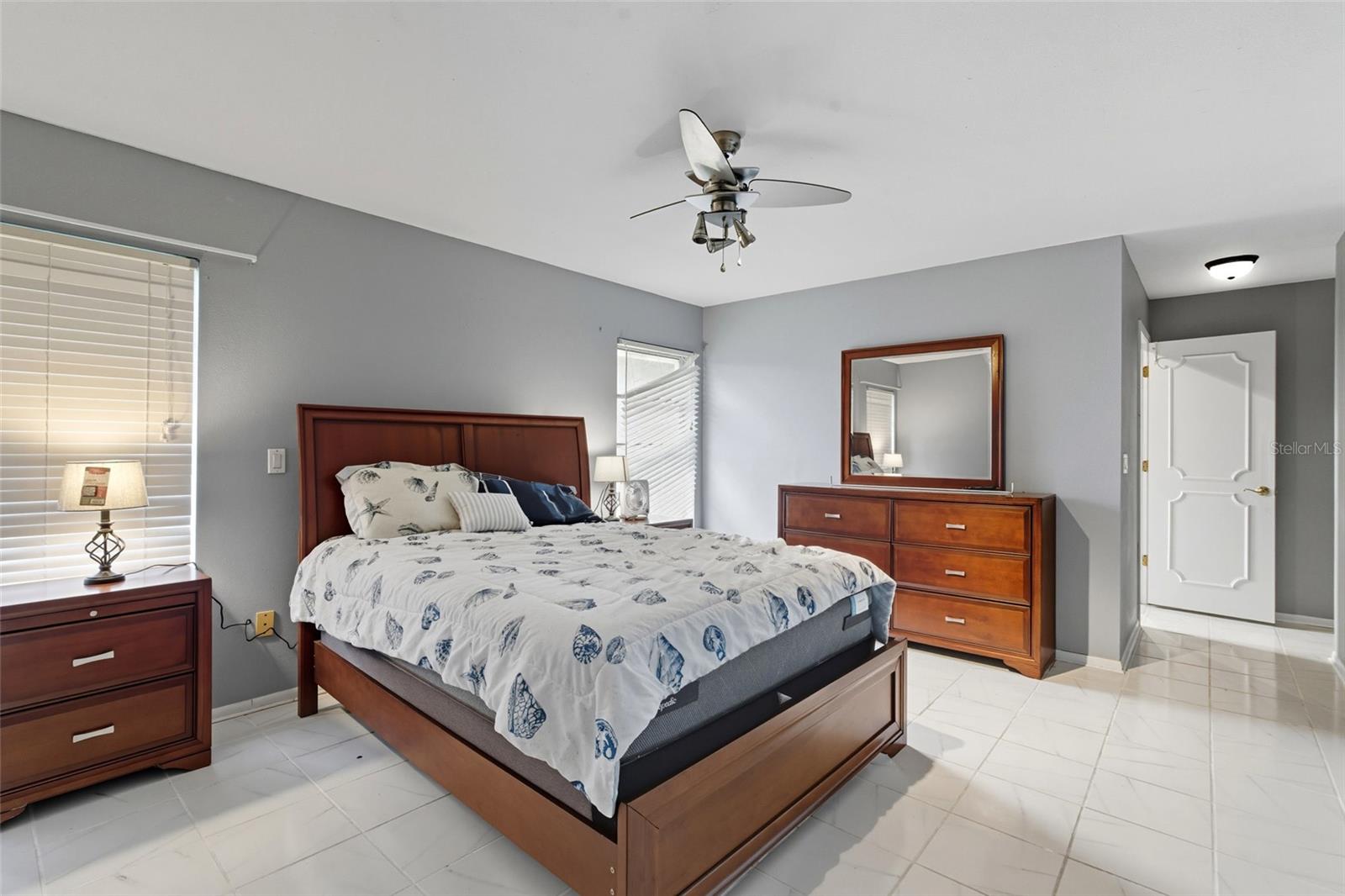 Image 22 of 51 For 1602 Southbay Drive