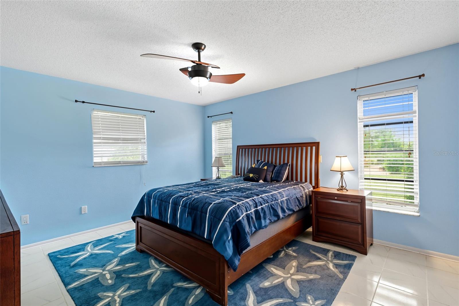 Image 28 of 51 For 1602 Southbay Drive