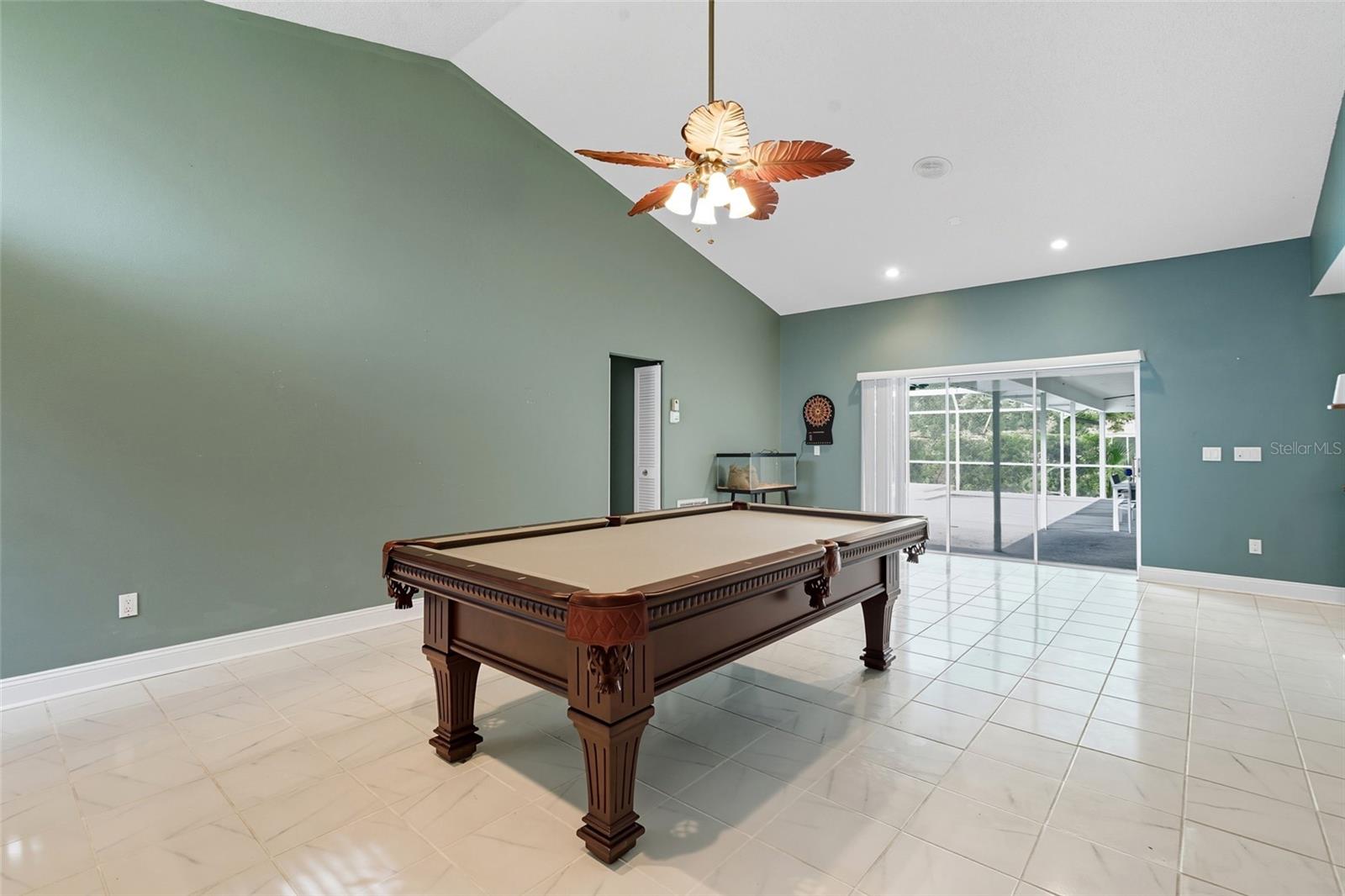 Image 43 of 51 For 1602 Southbay Drive