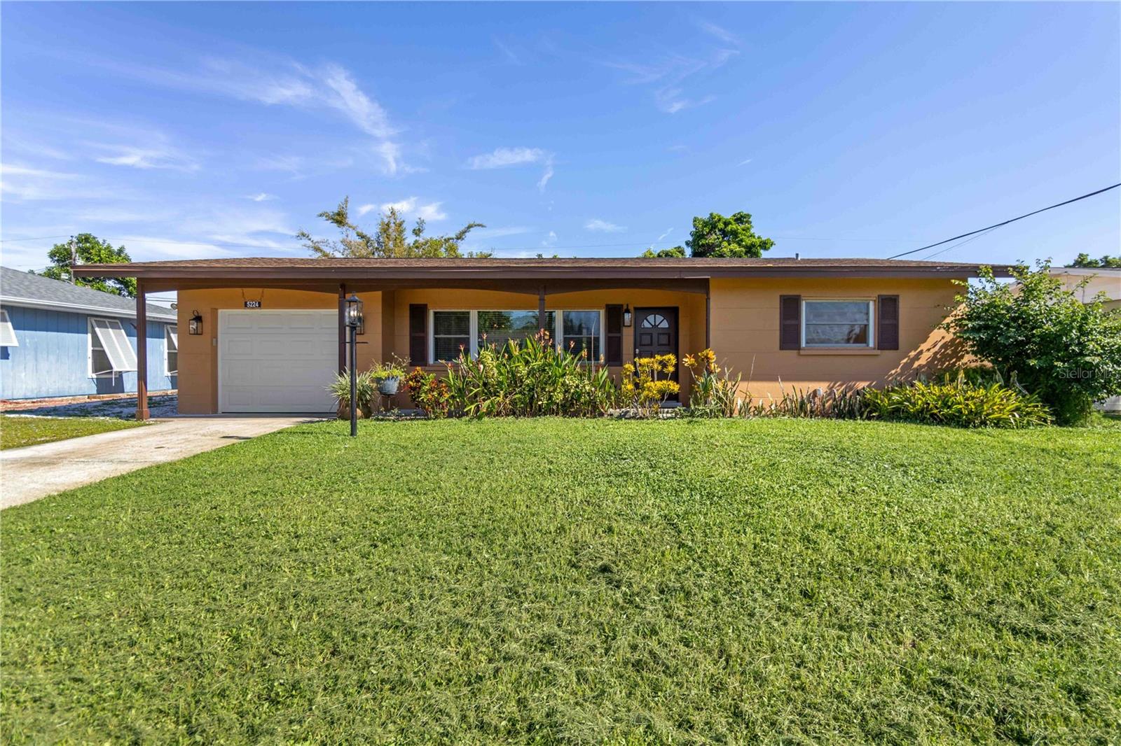 Details for 5224 39th Avenue W, BRADENTON, FL 34209