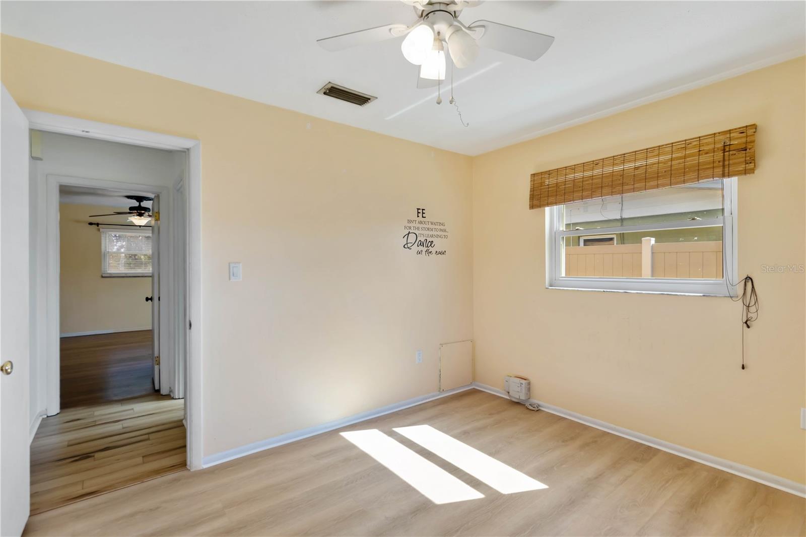 Image 23 of 65 For 5224 39th Avenue W