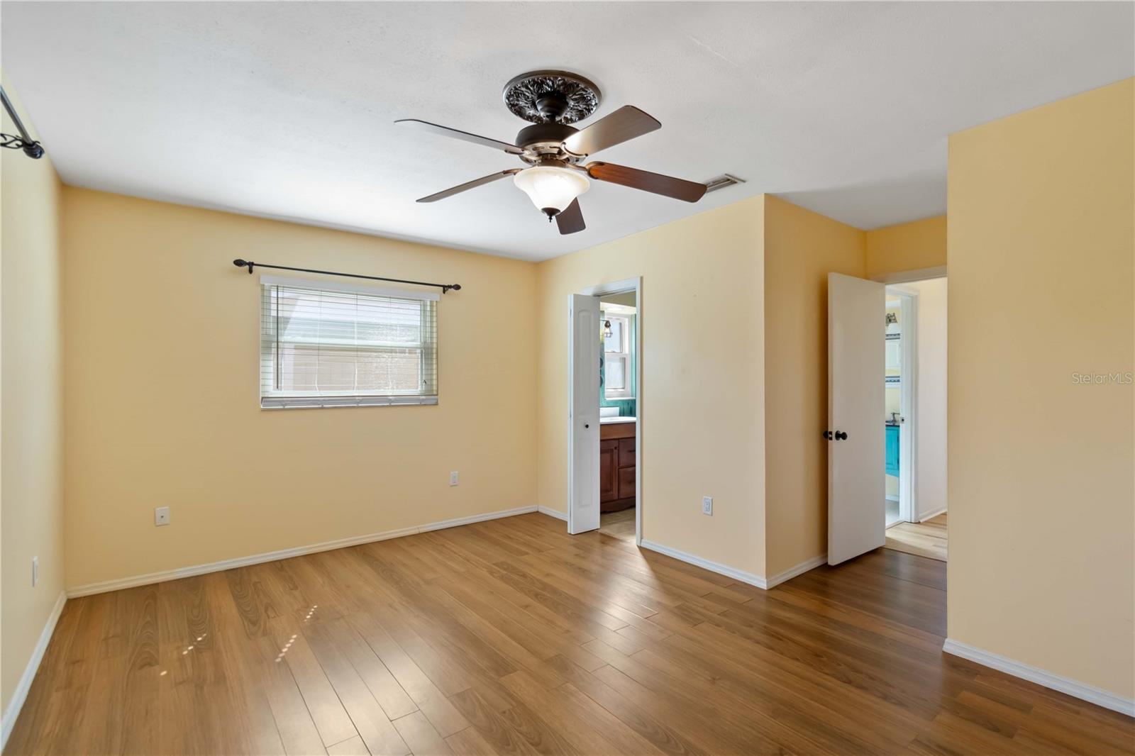 Image 30 of 65 For 5224 39th Avenue W