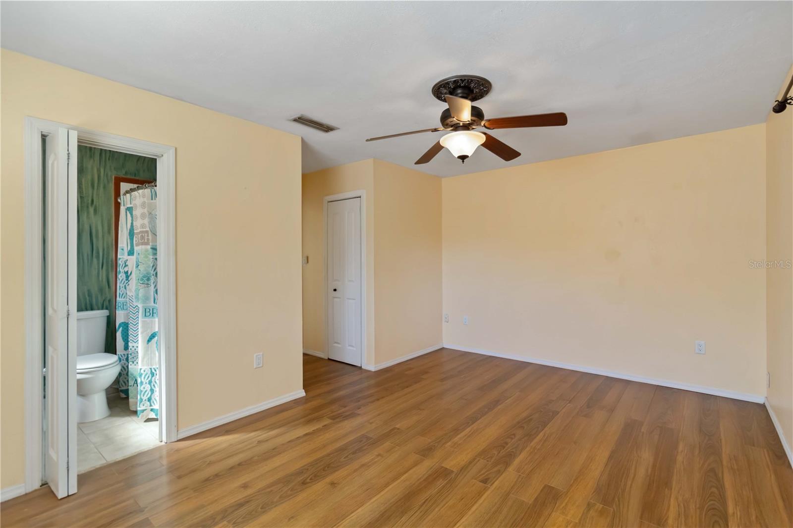 Image 31 of 65 For 5224 39th Avenue W
