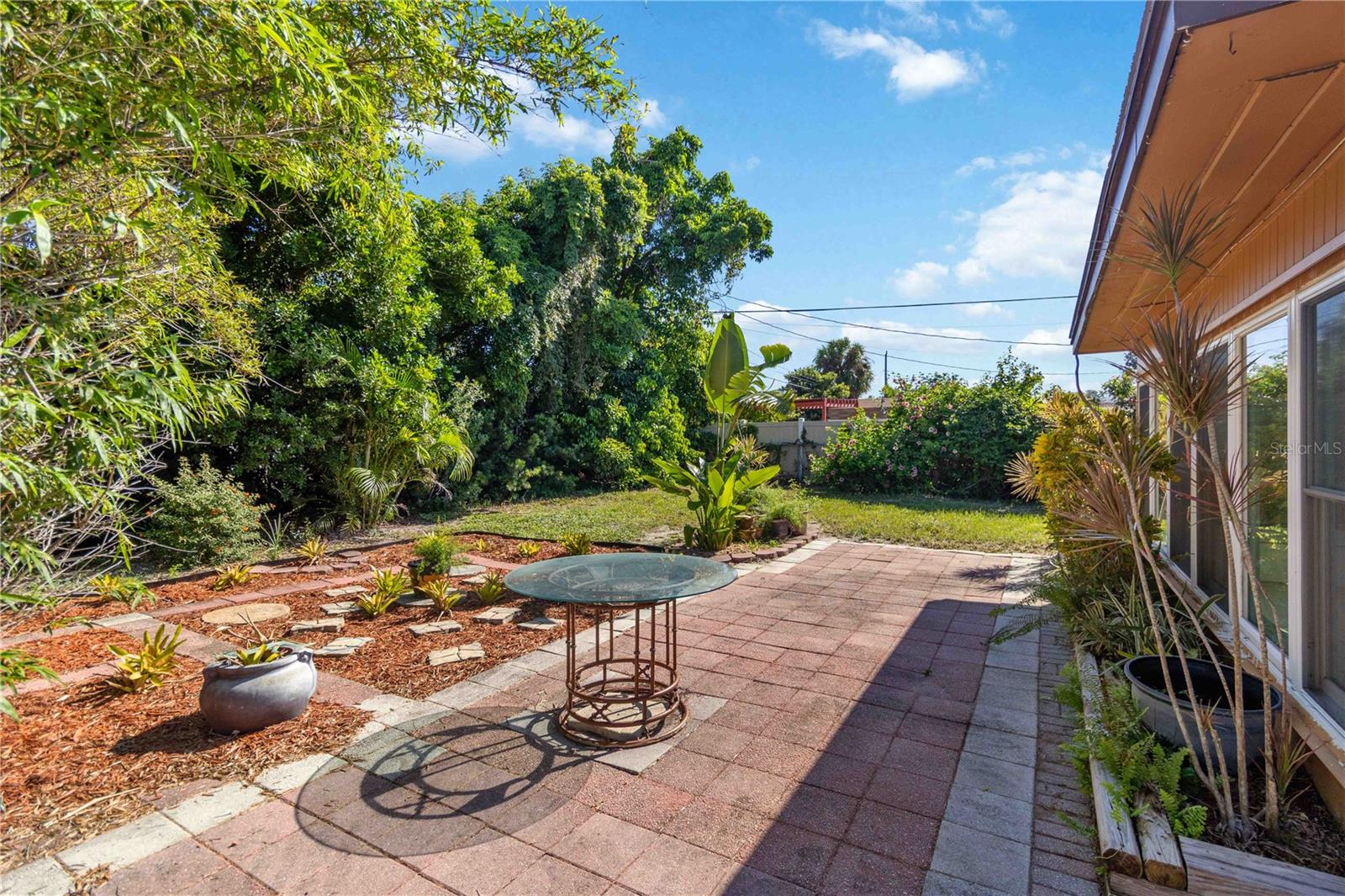 Image 39 of 65 For 5224 39th Avenue W